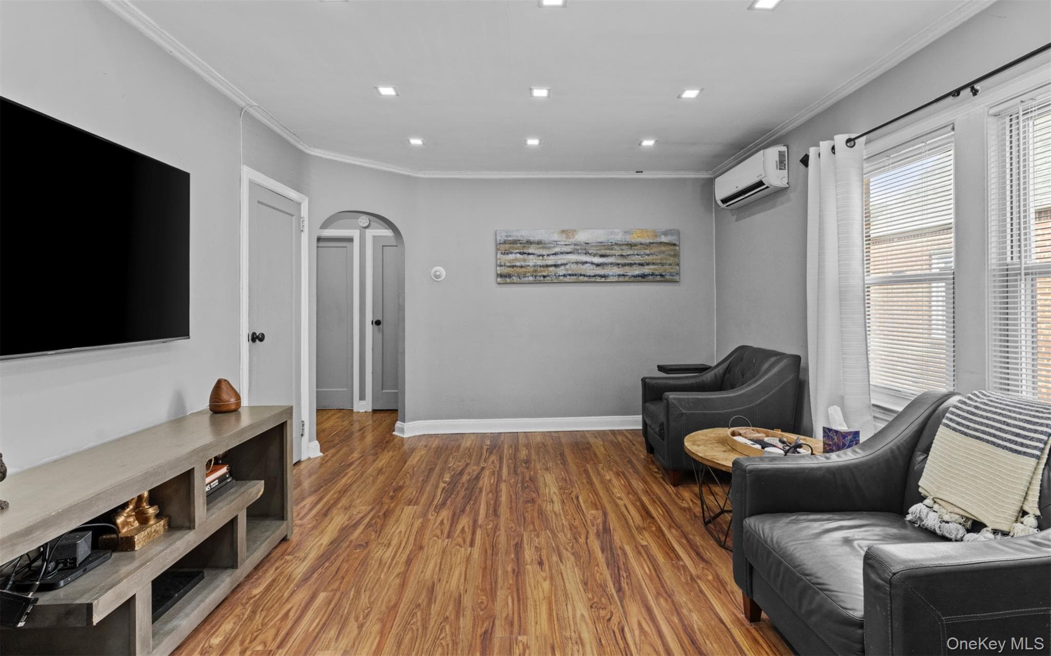 47 Alden Avenue thumbnail 4
