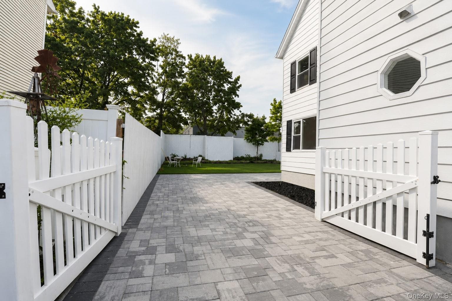 82 Vernon Avenue thumbnail 28