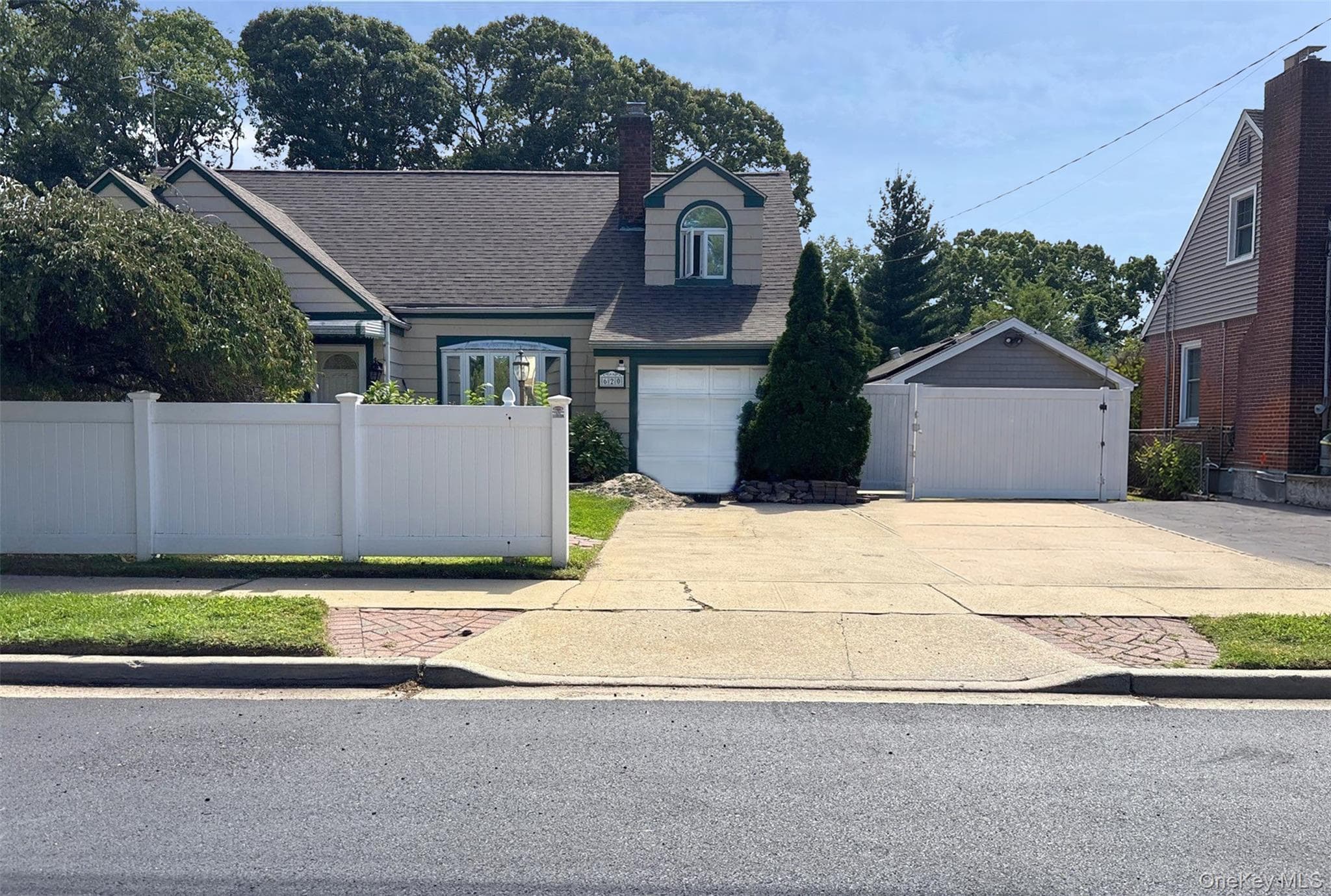 620 Grant Avenue thumbnail 2
