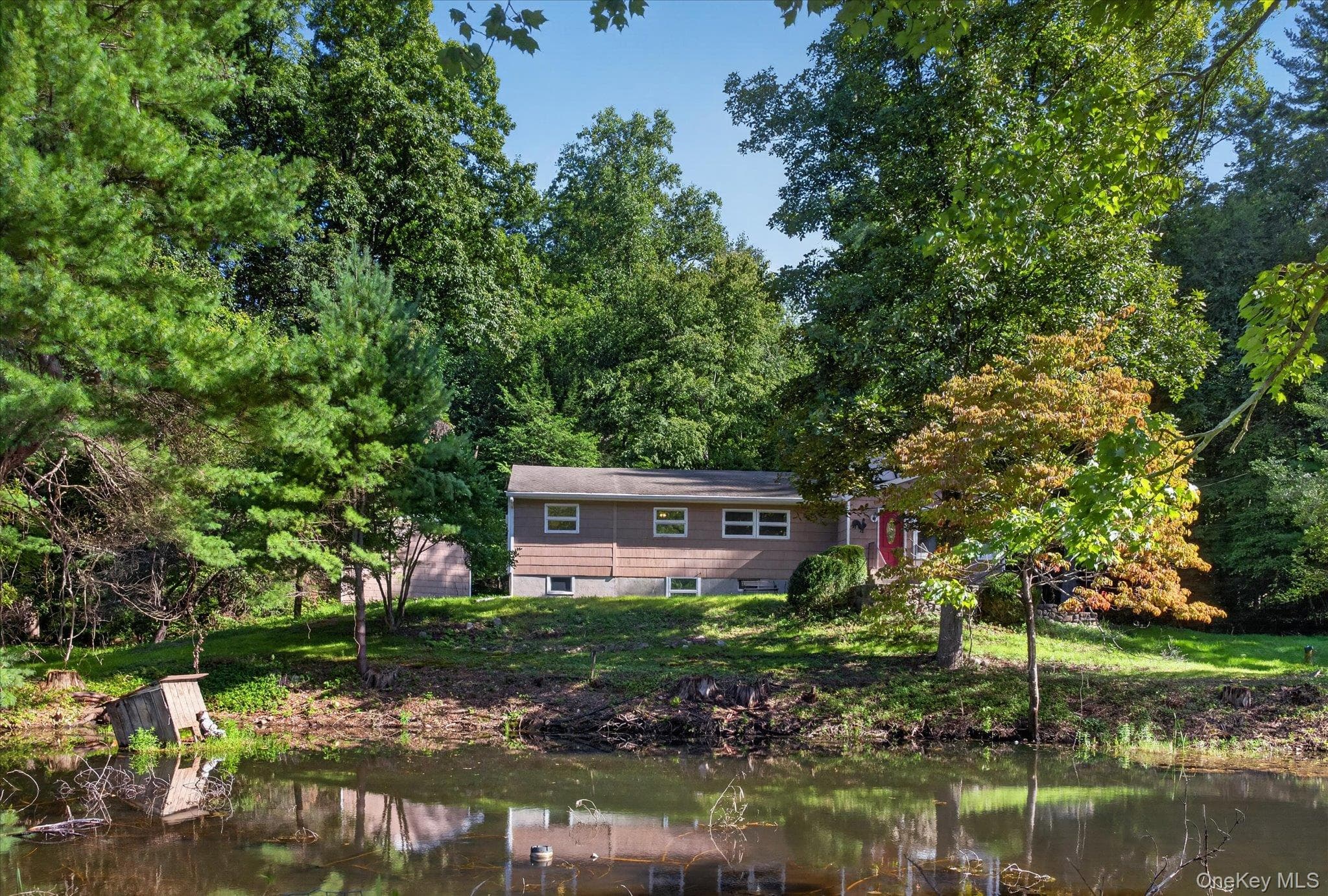109 Pines Bridge Road thumbnail 3
