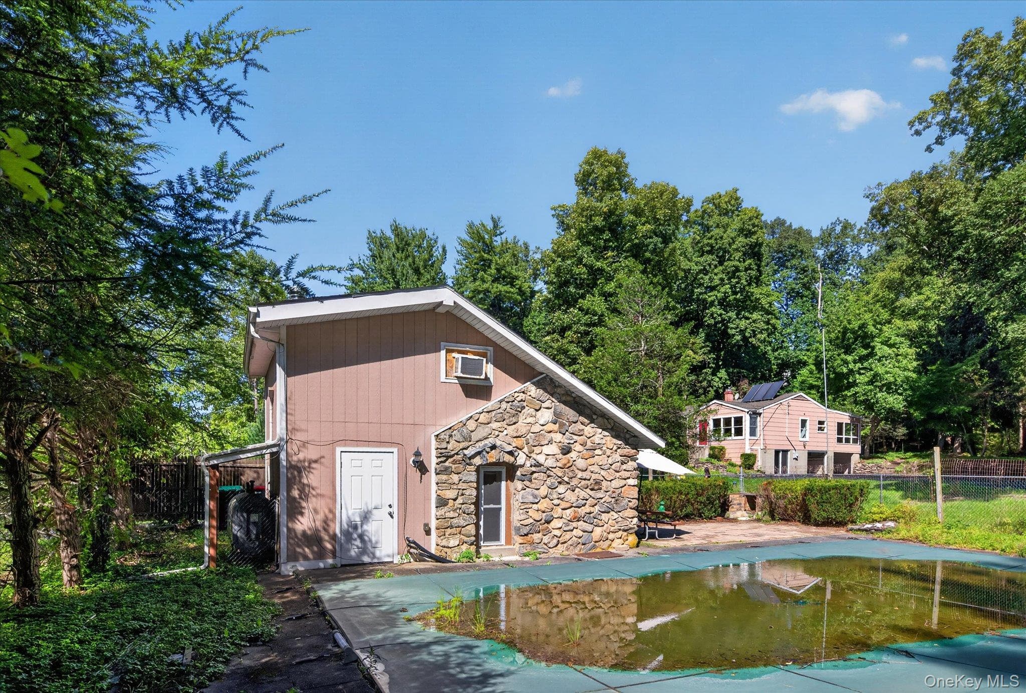 109 Pines Bridge Road thumbnail 13