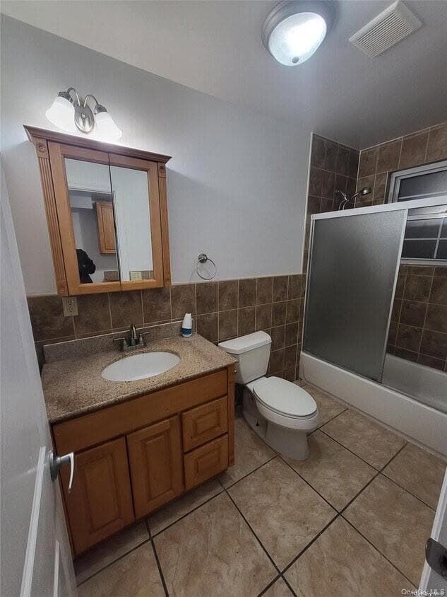 143 Searingtown Road thumbnail 19