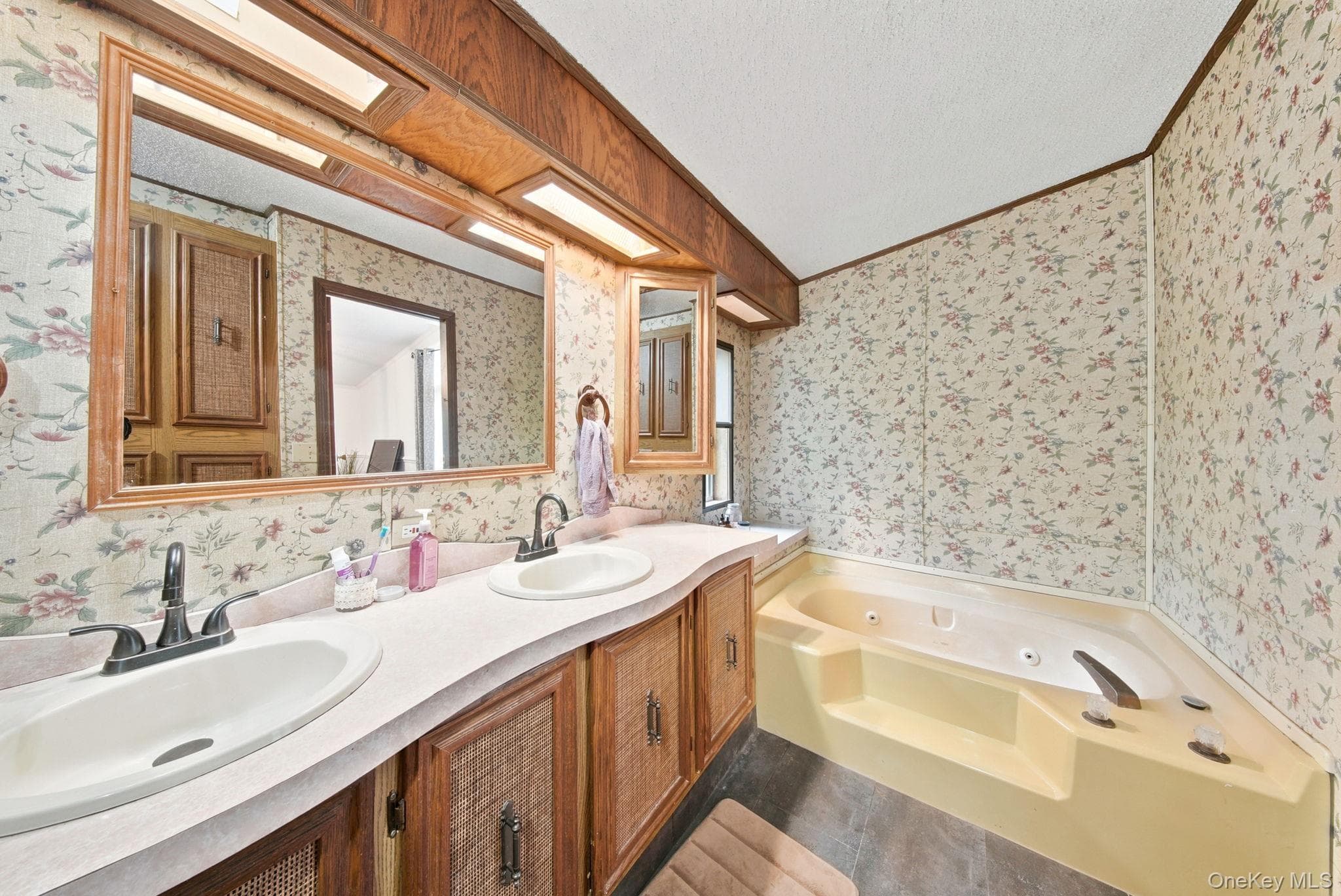 673 Hessinger And Lare Road thumbnail 22