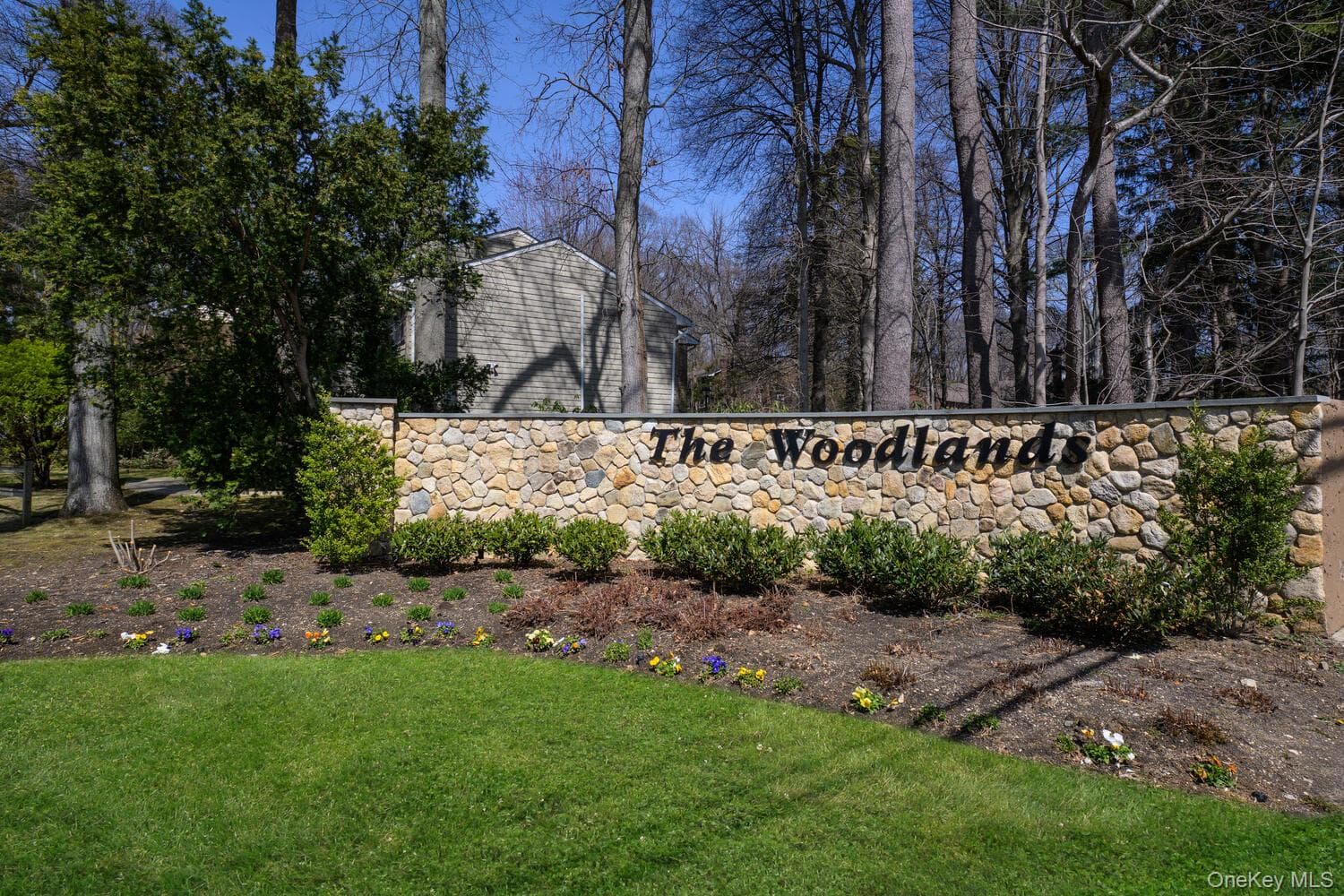 2 Woodtree Drive thumbnail 3