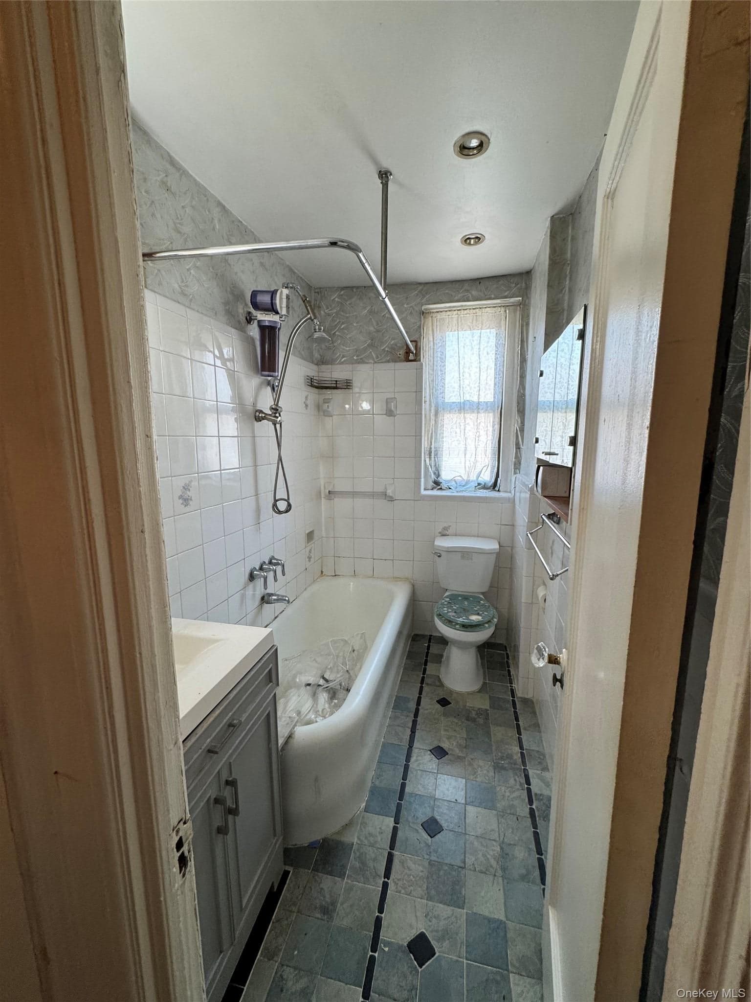 2922 Barnes Avenue AVE Unit: 5F thumbnail 14