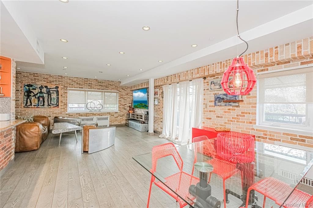 3567 Shore Parkway Unit: H4A photo 1