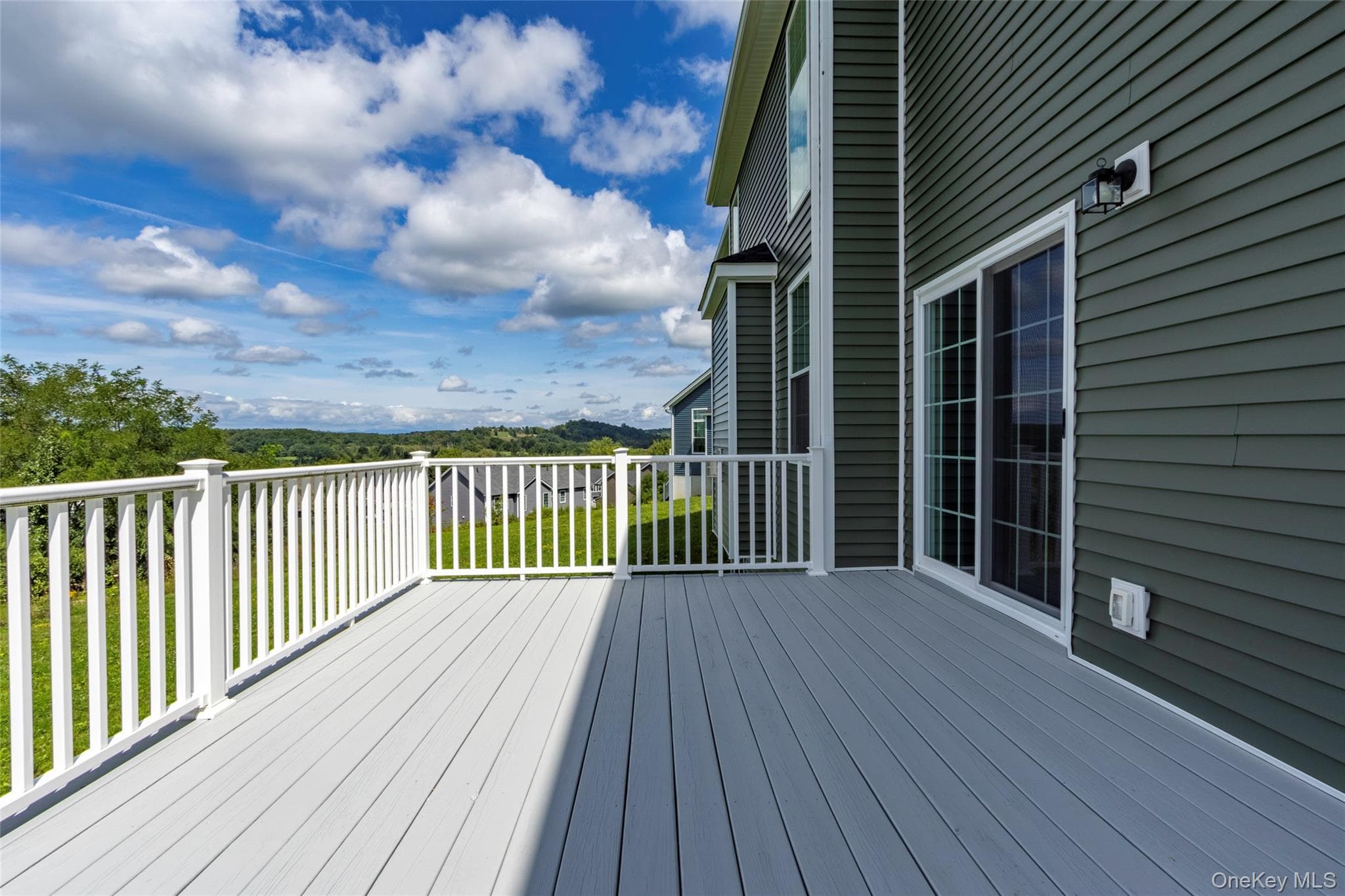 47 Dartmouth Drive thumbnail 12