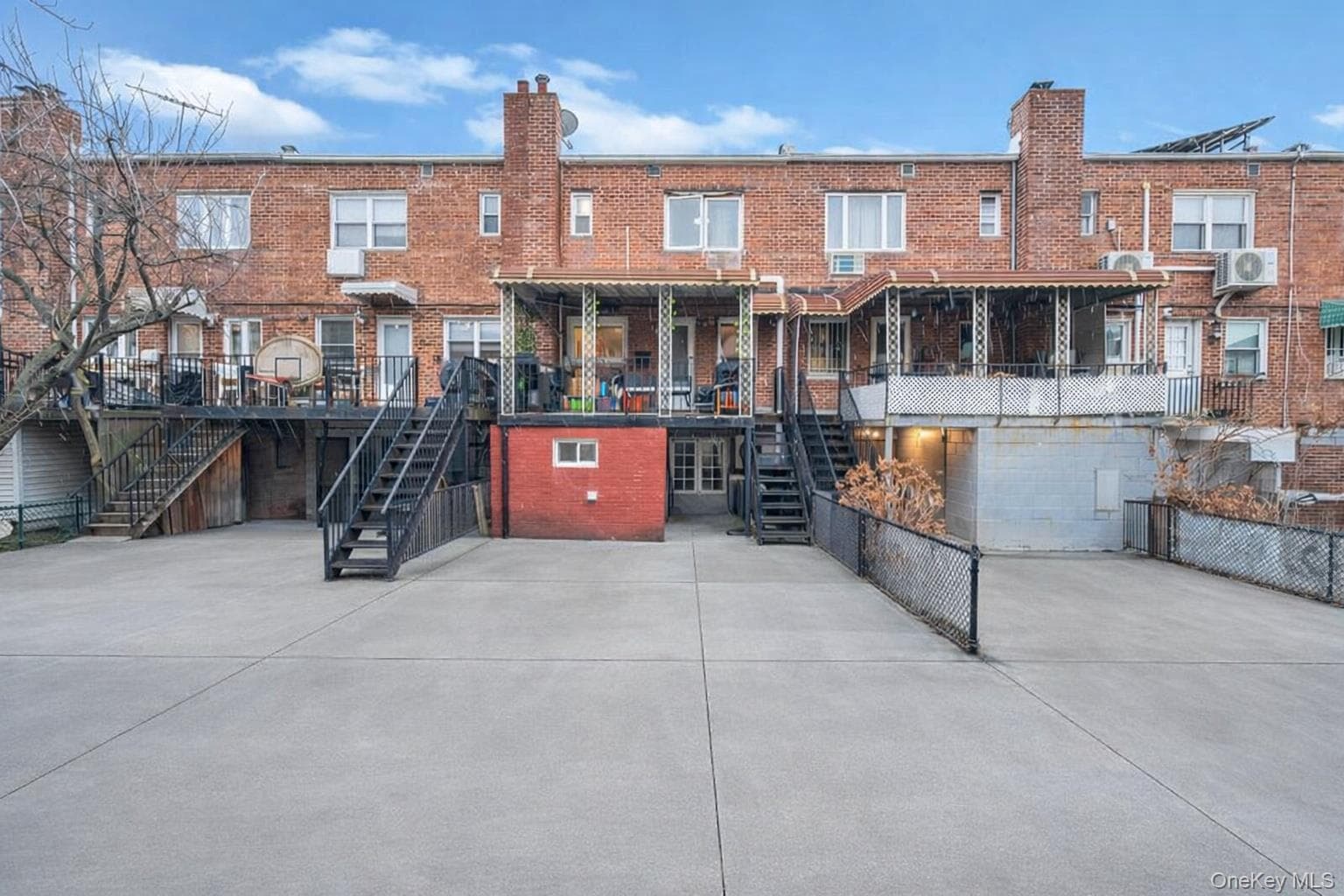 2033 E 68th Street thumbnail 23