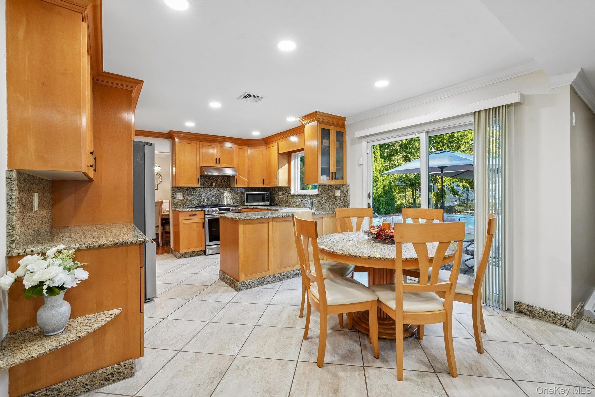 7 Edgebrook Court thumbnail 14