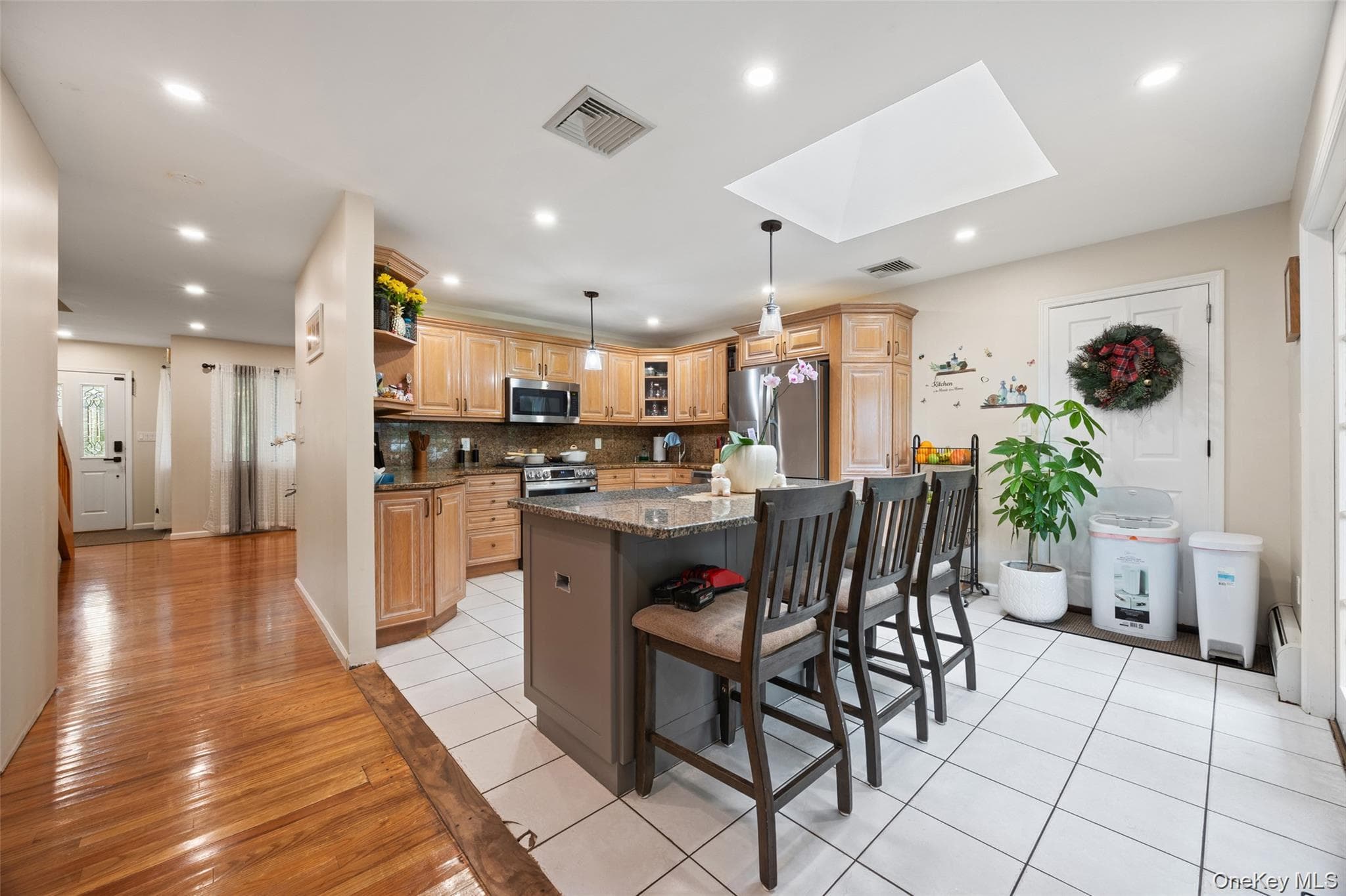 35 Grandview Avenue thumbnail 9