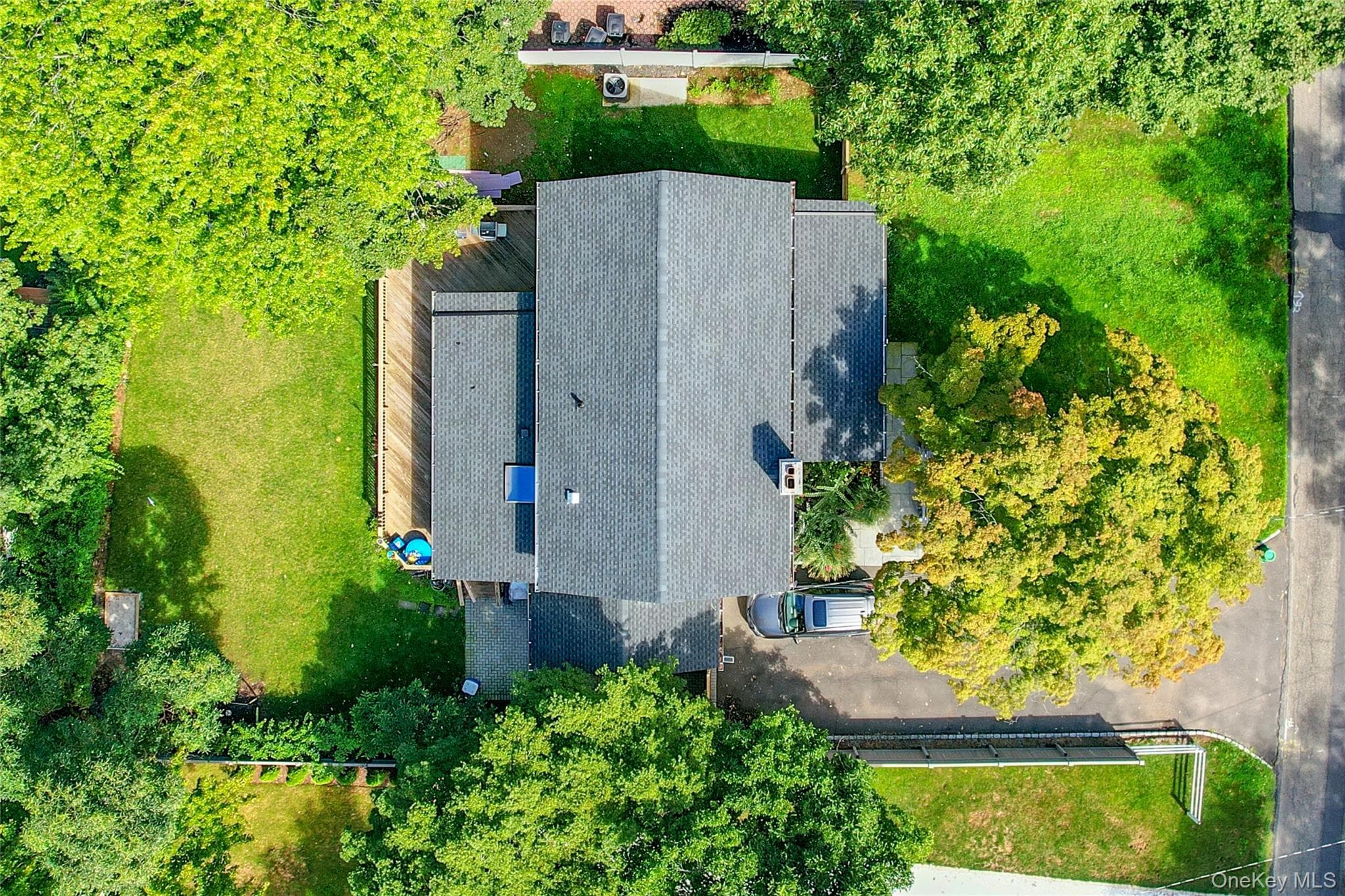35 Grandview Avenue thumbnail 38