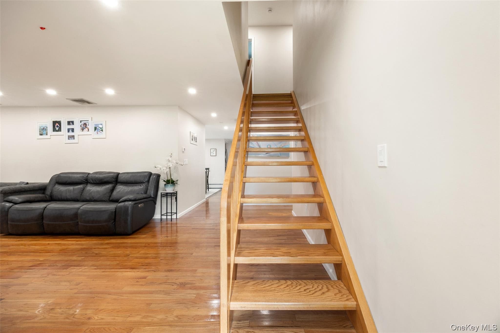 35 Grandview Avenue thumbnail 8
