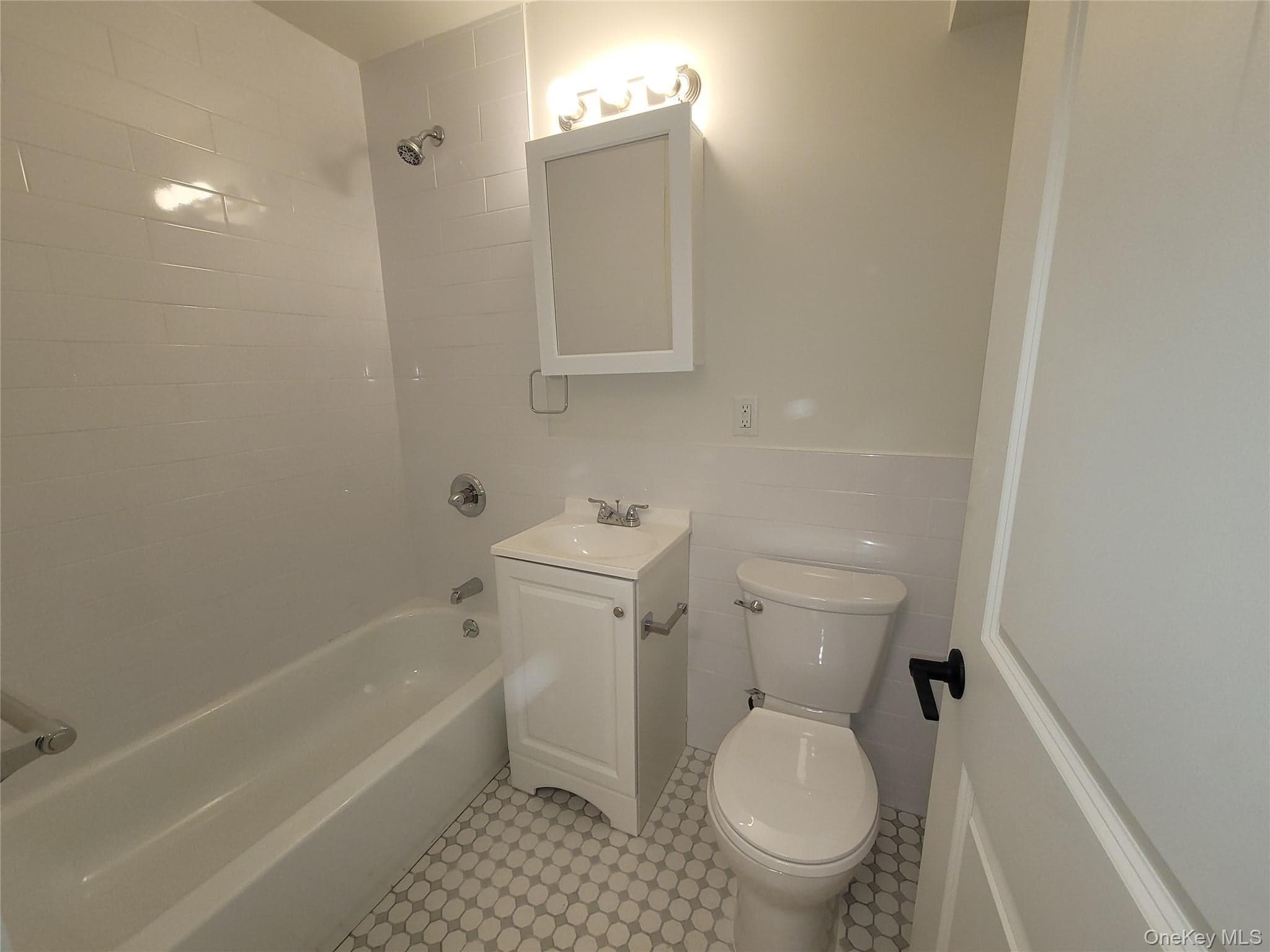671 Bronx River Road Unit: 4N thumbnail 4
