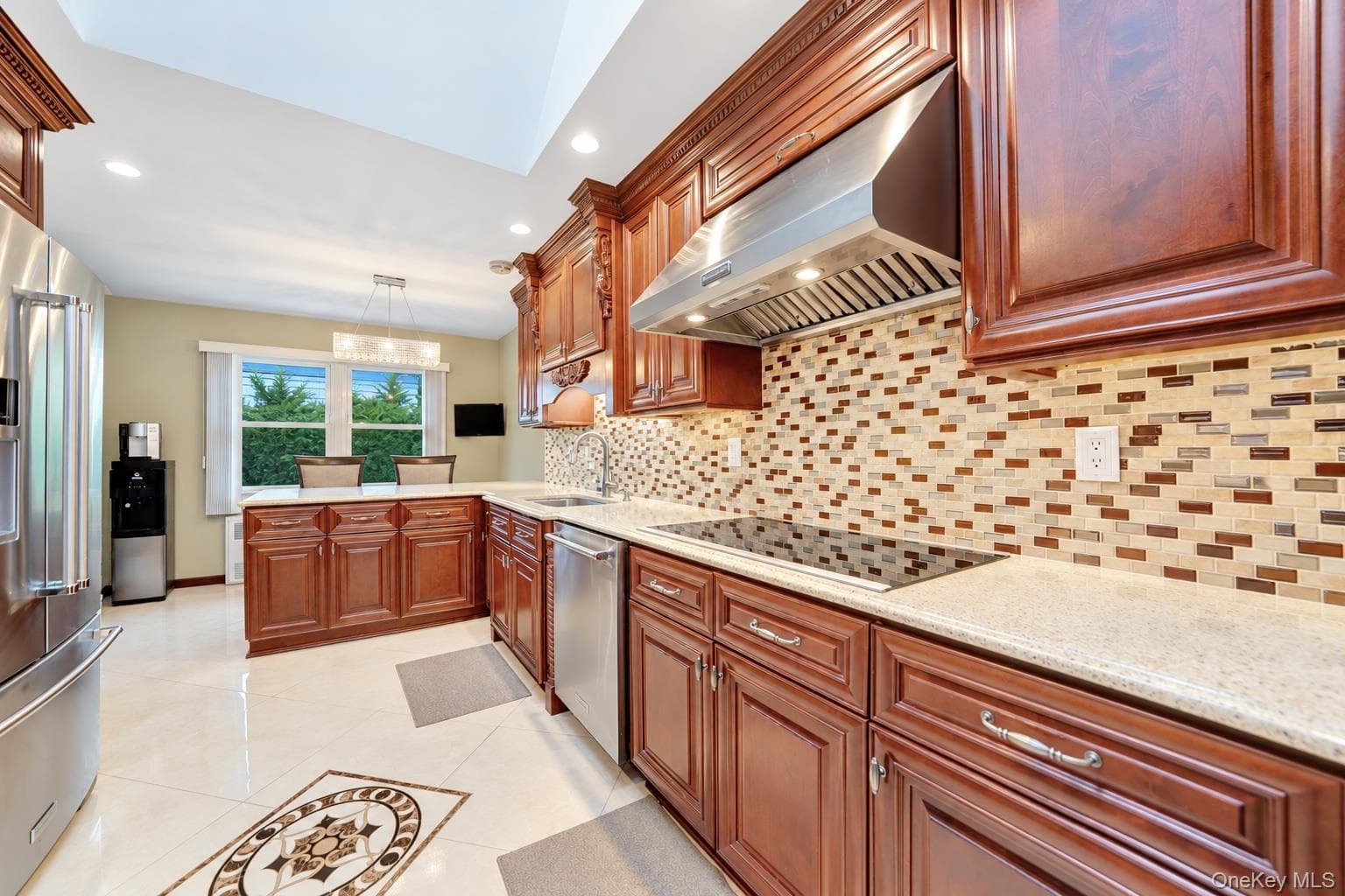 928 N Fletcher Avenue thumbnail 12