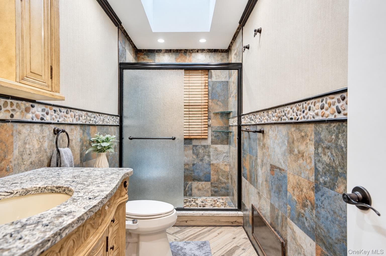 928 N Fletcher Avenue thumbnail 17