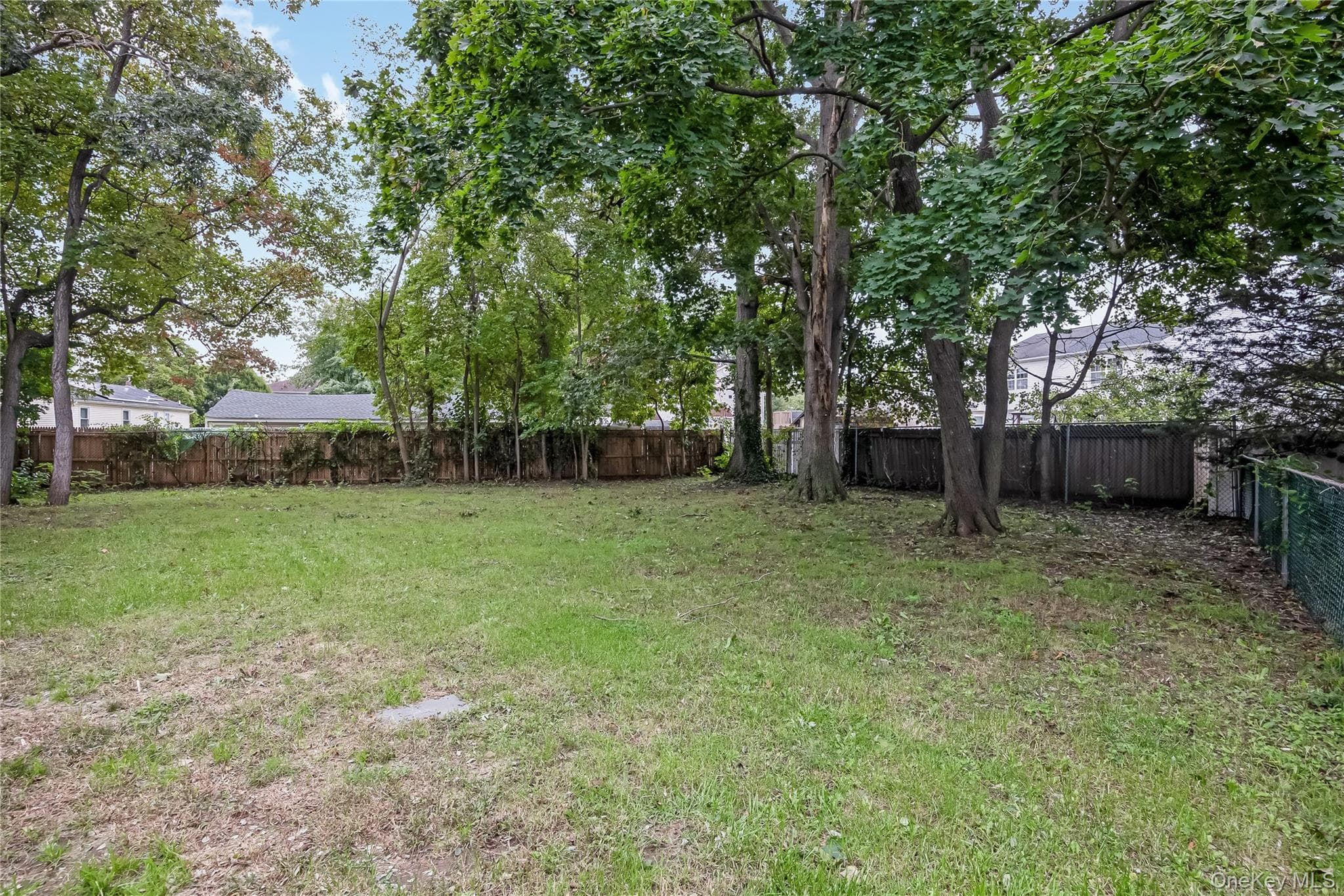 1182 E 3rd Avenue thumbnail 28