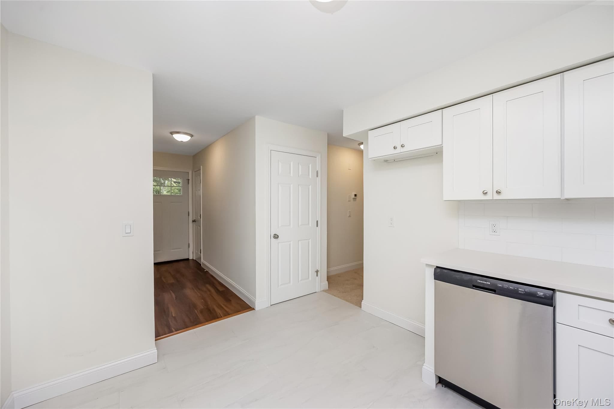 1182 E 3rd Avenue thumbnail 11