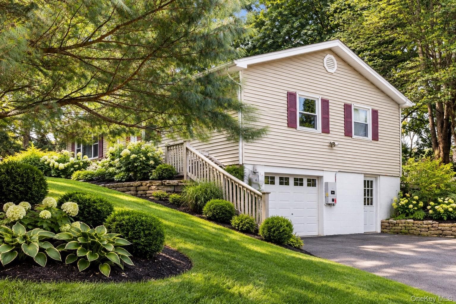 21 Elizabeth Drive thumbnail 8