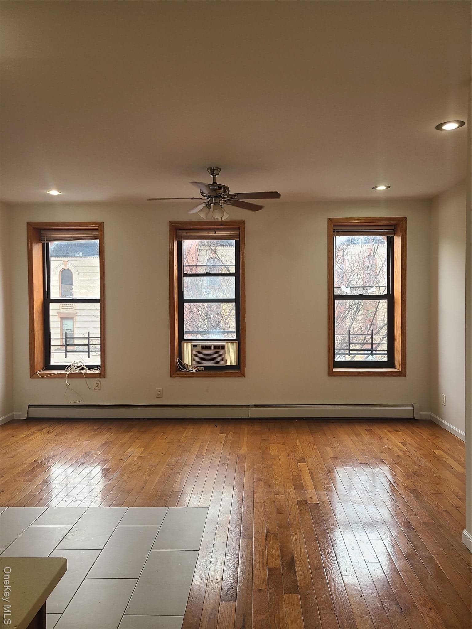1871 Prospect Place thumbnail 2