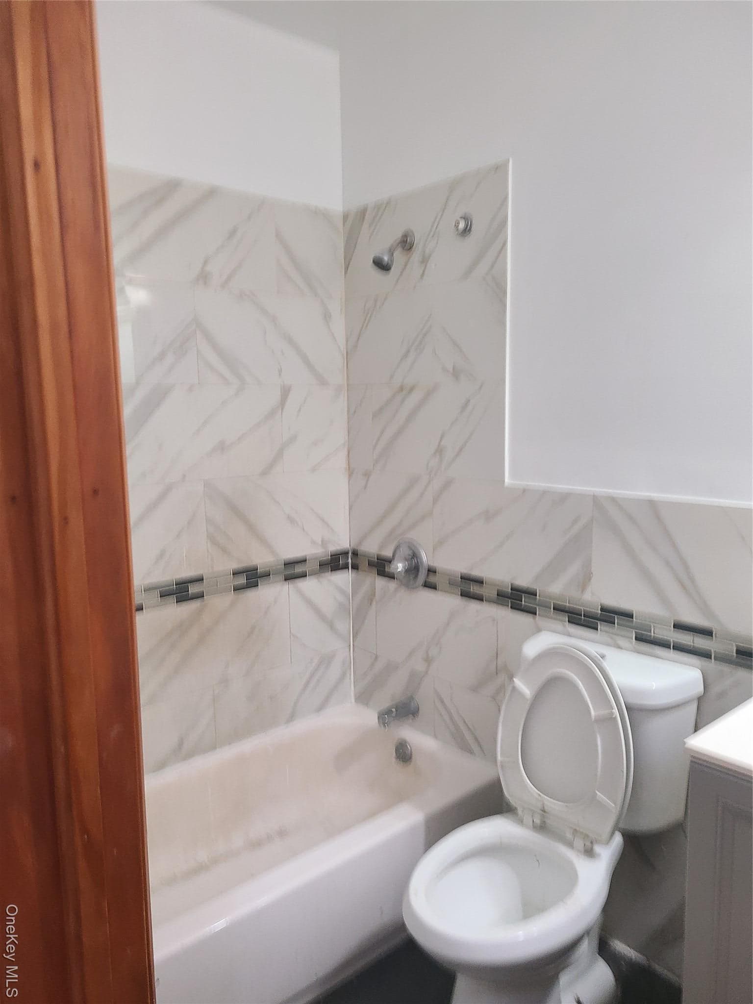 1871 Prospect Place thumbnail 14