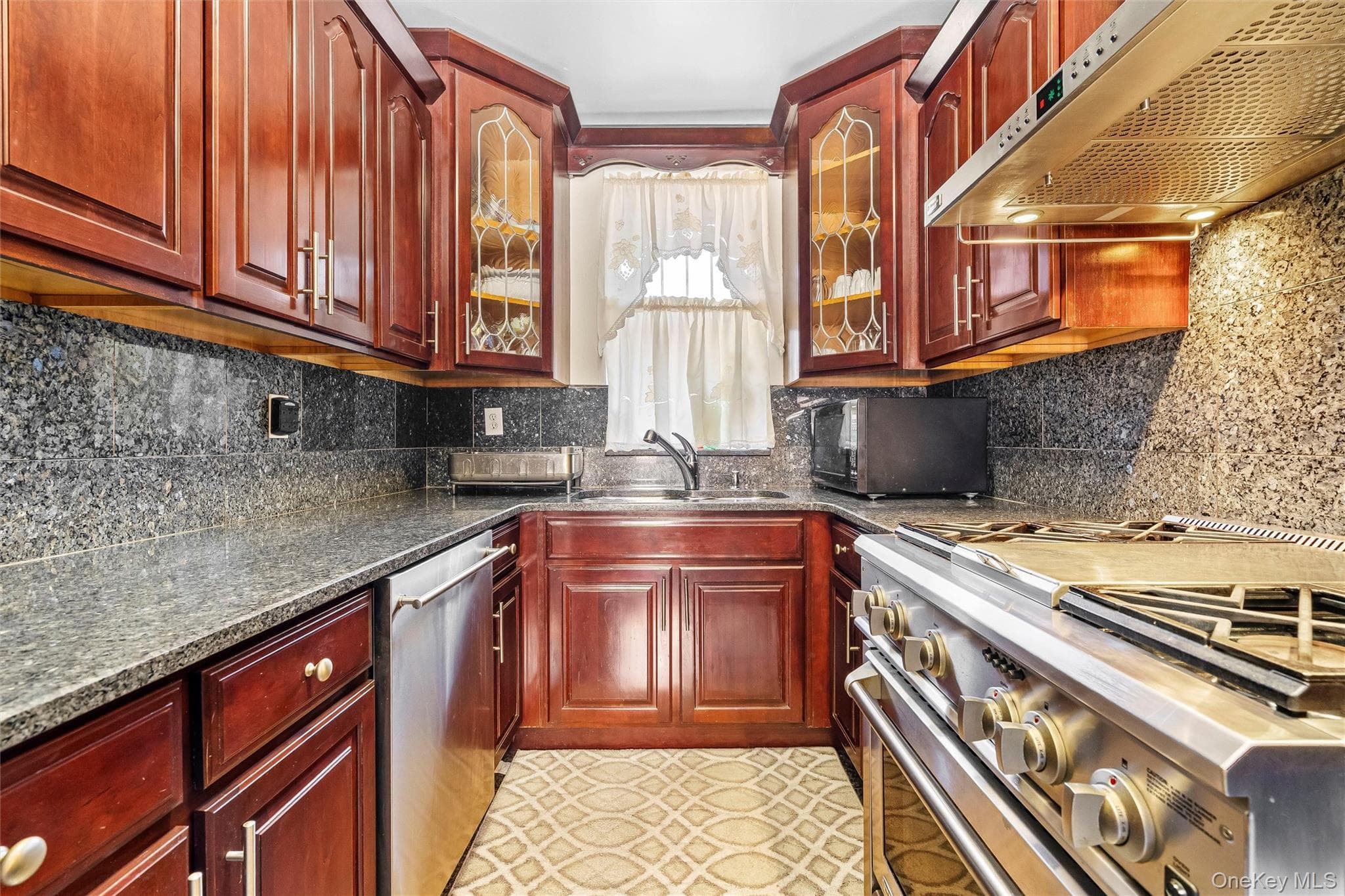 430 Turneur Avenue thumbnail 9