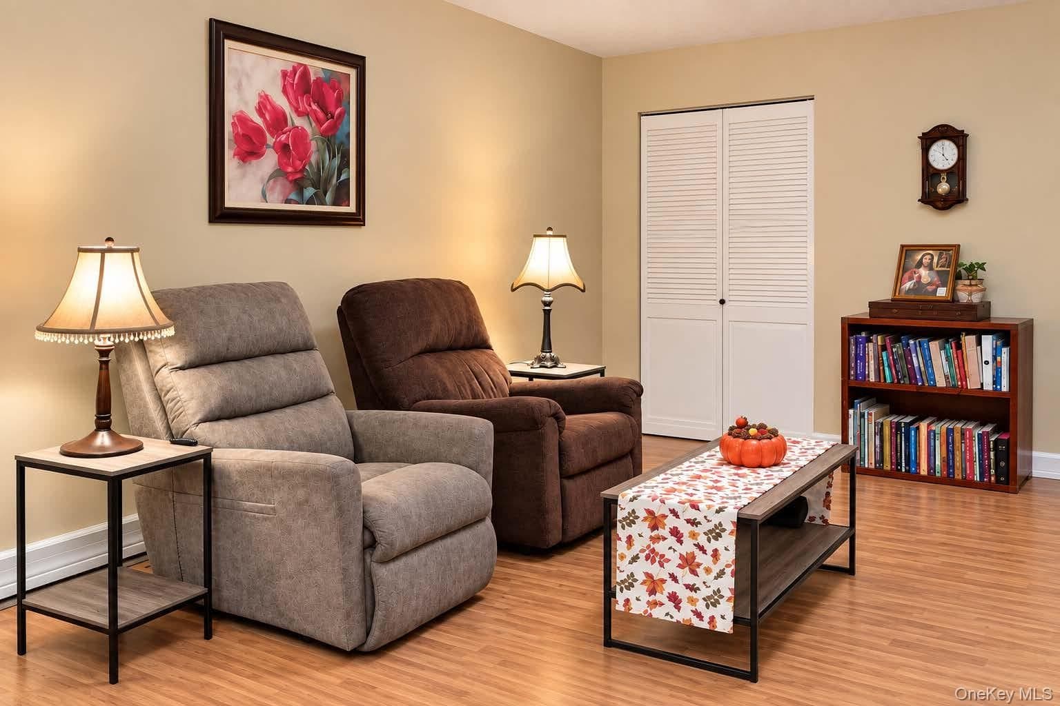 395 Woodbridge Drive Unit: E thumbnail 5