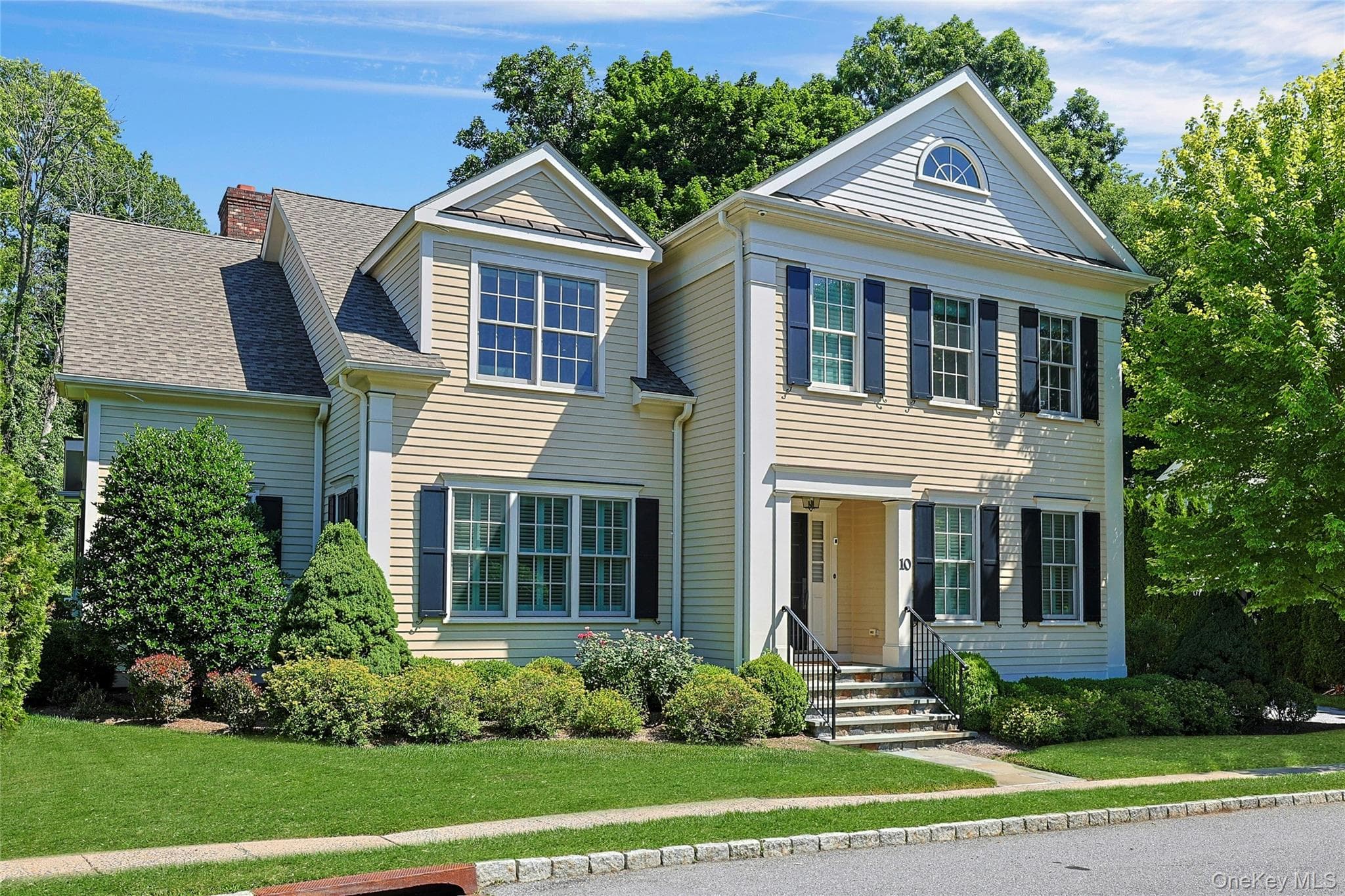 10 Cider Mill Circle, Armonk