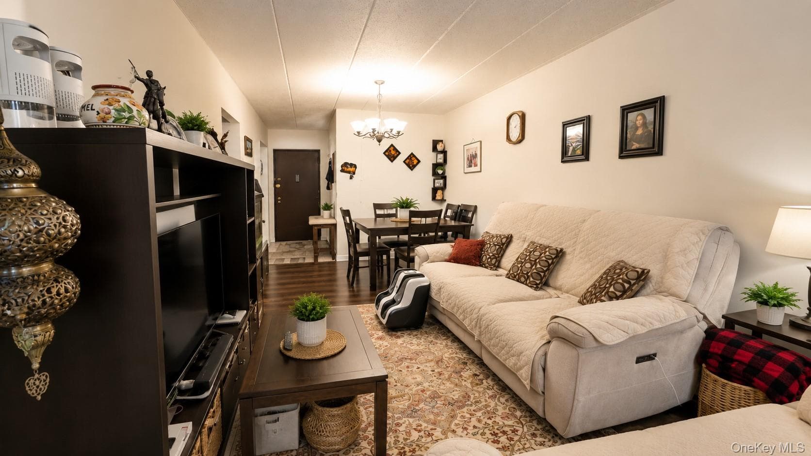 18016 Wexford Terrace Unit: 2B thumbnail 2