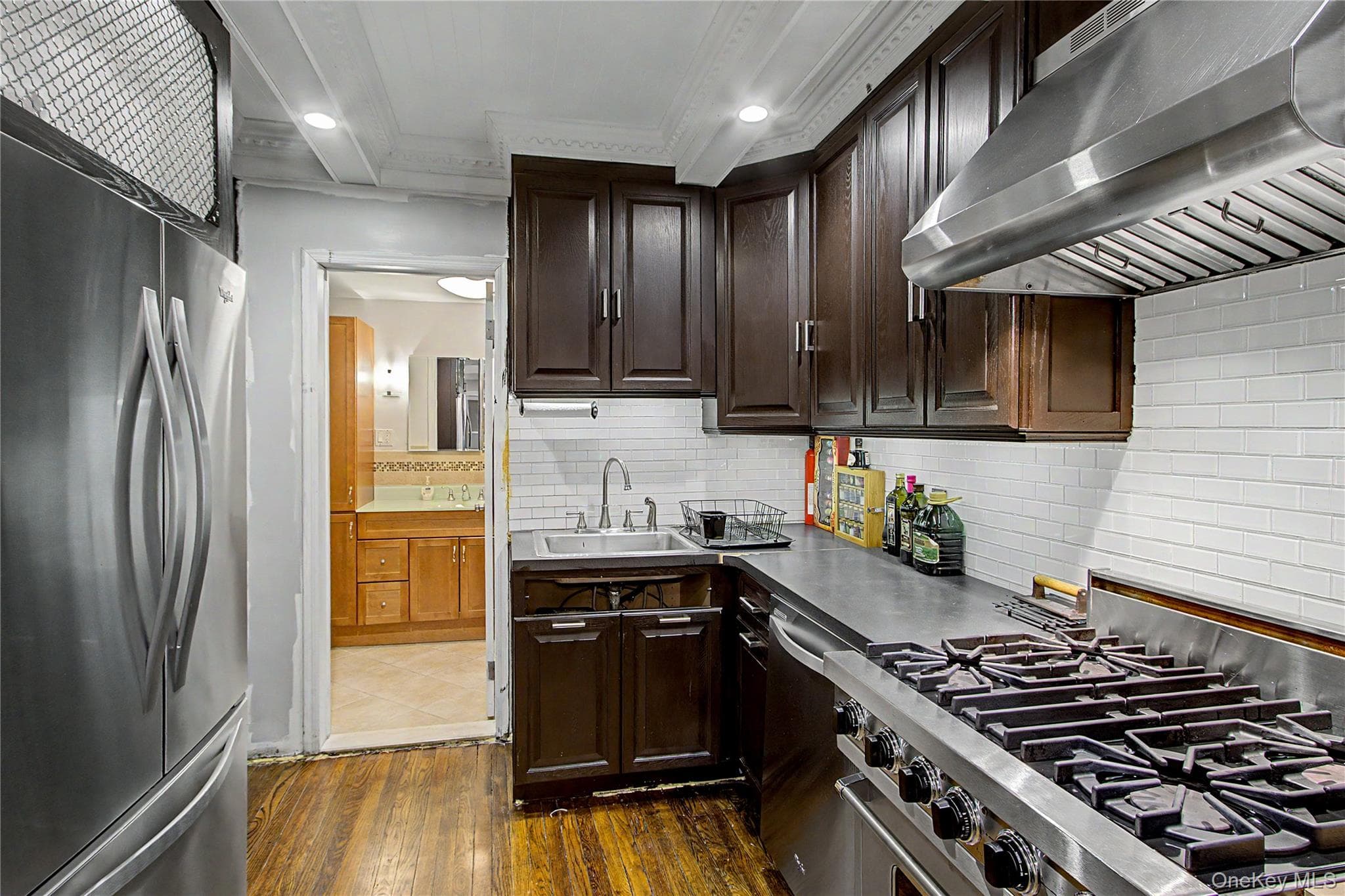 45 W Pondfield Road Unit: LL2 thumbnail 18