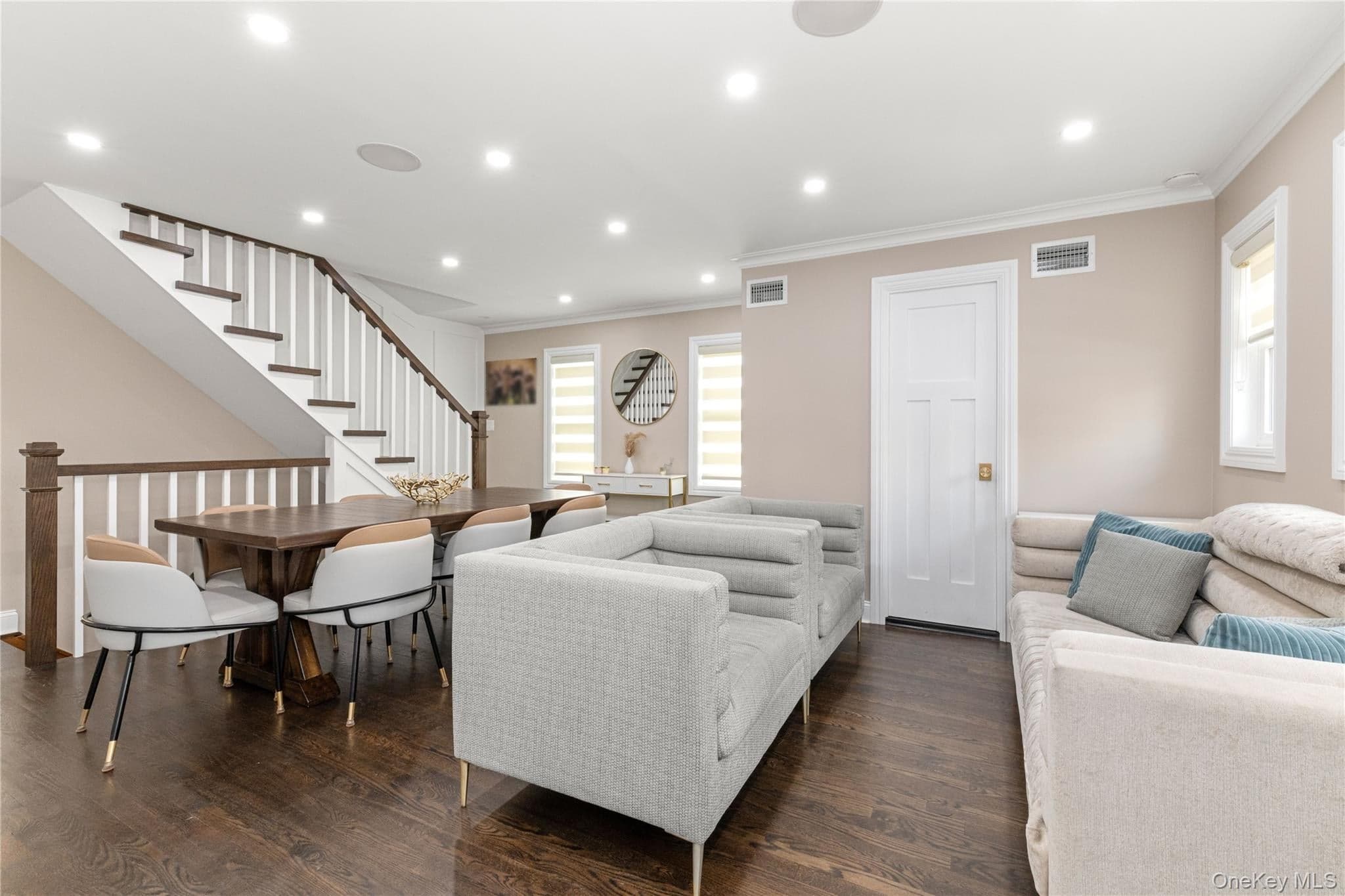 1666 Seagirt Boulevard thumbnail 3