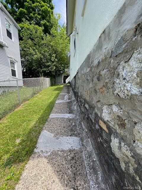 7 Sweezy Avenue thumbnail 27