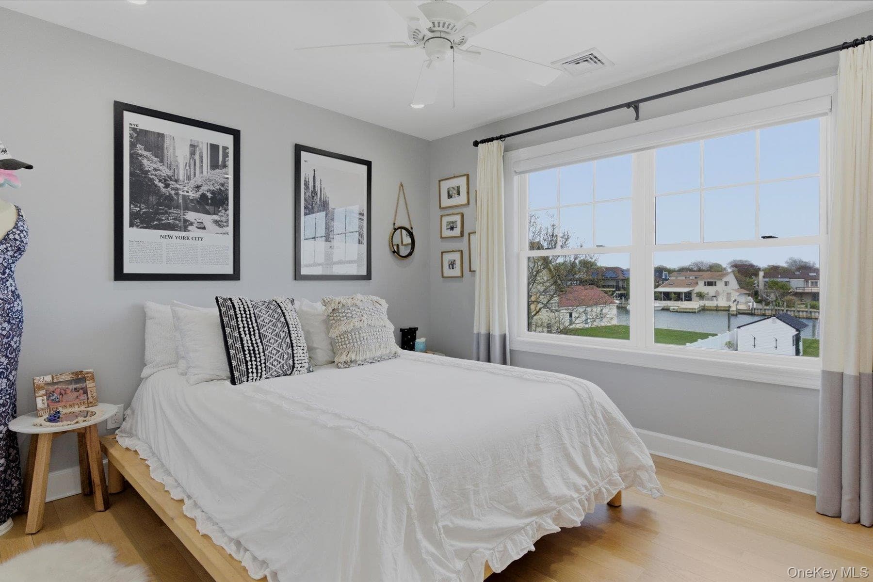 240 Clocks Boulevard thumbnail 28