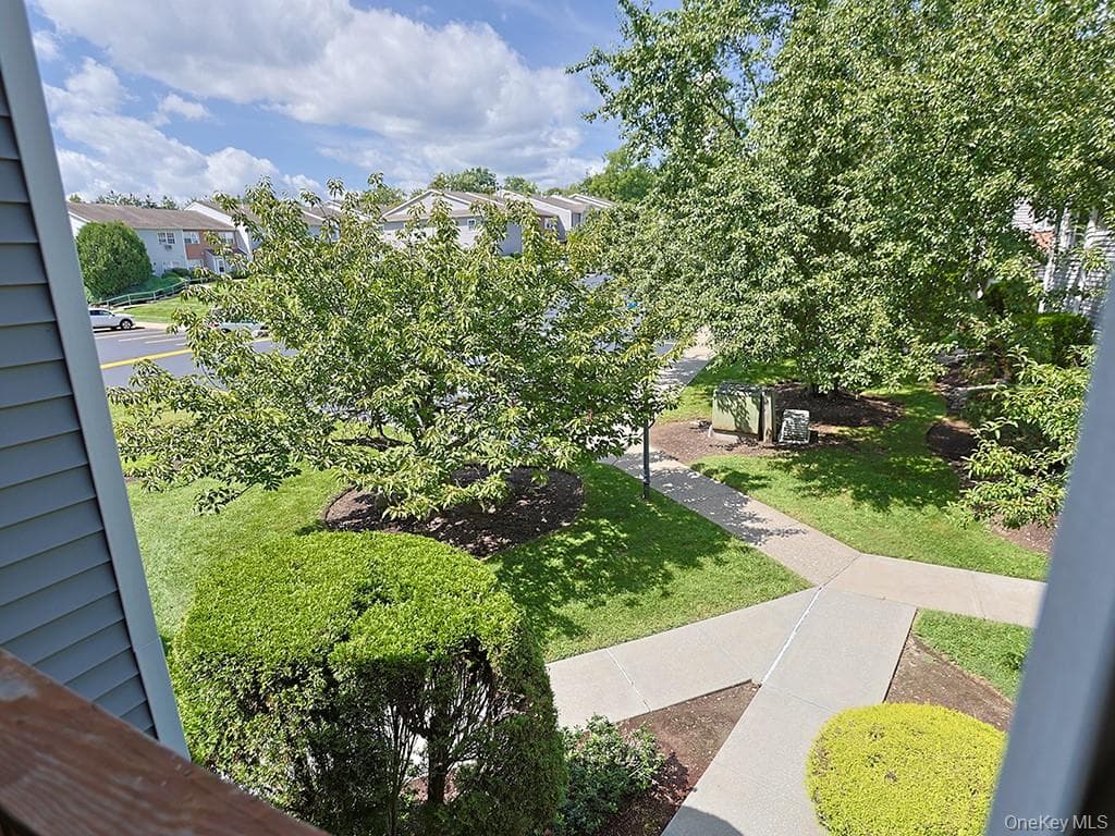 65 Jimal Drive thumbnail 18