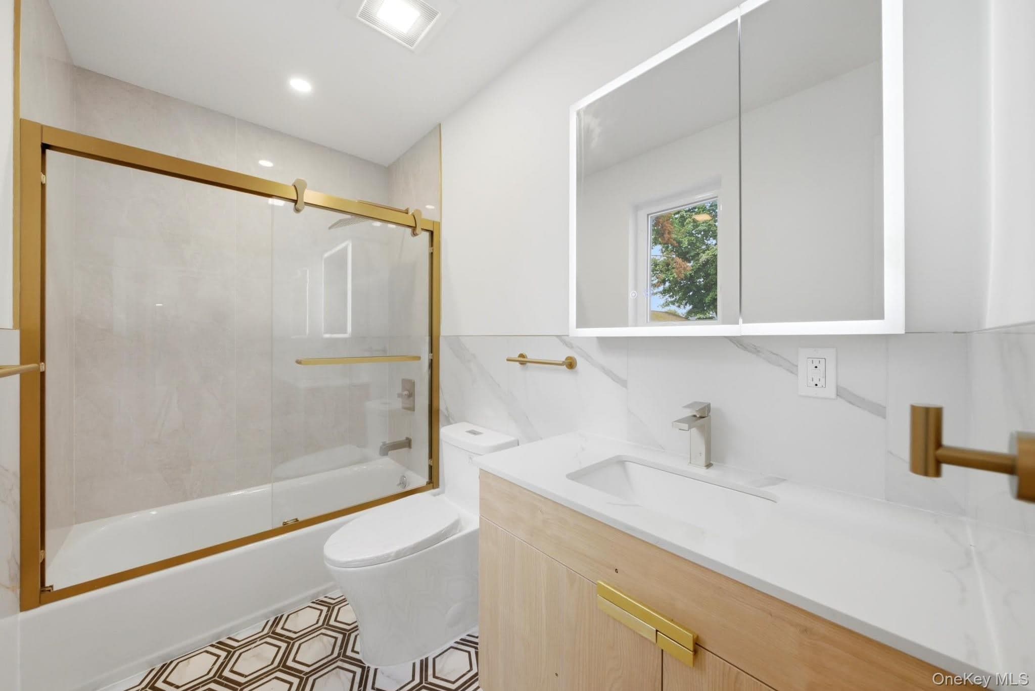 136 Udall Road thumbnail 26