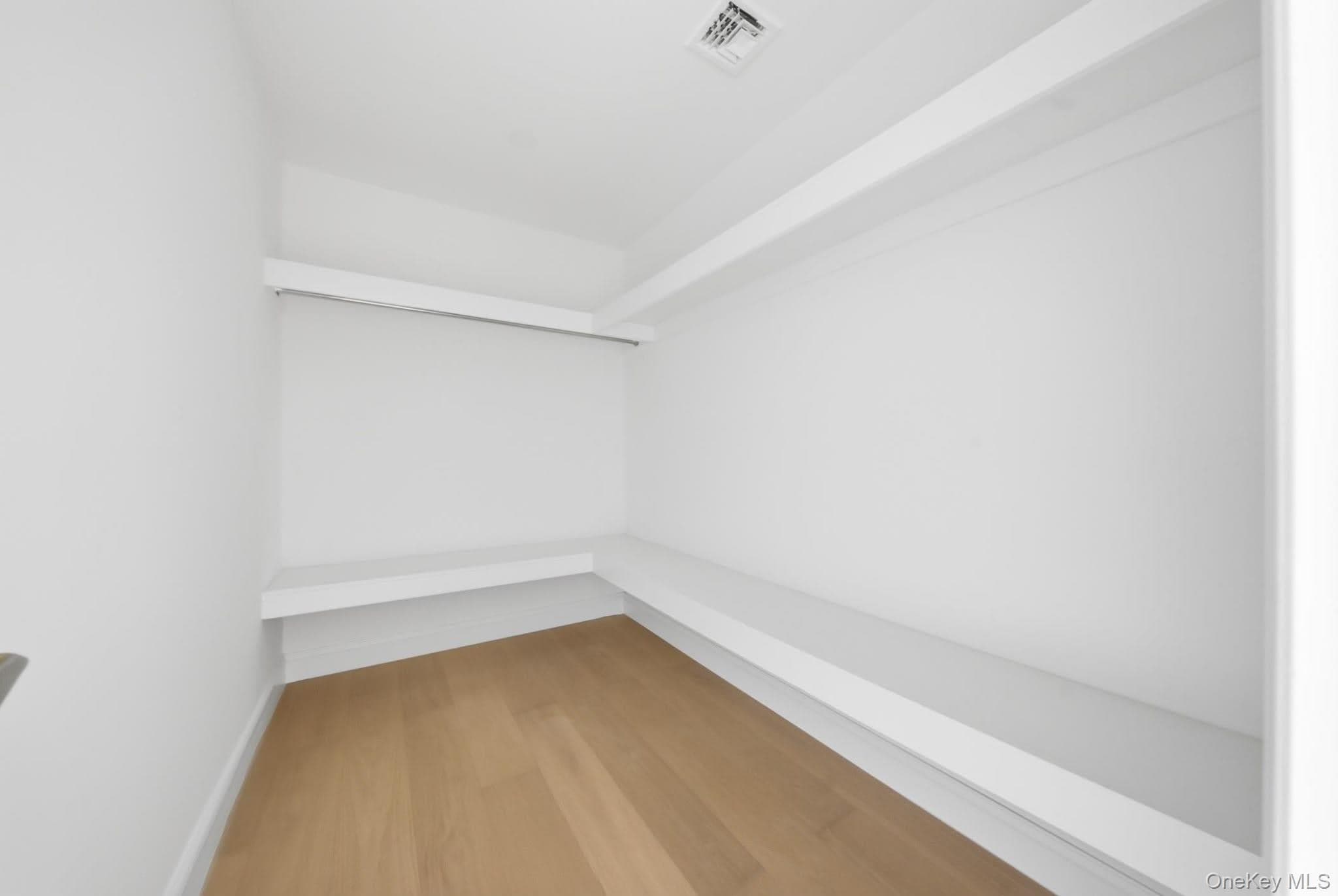 136 Udall Road thumbnail 17