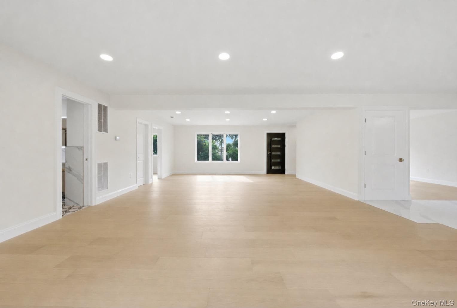 136 Udall Road thumbnail 28