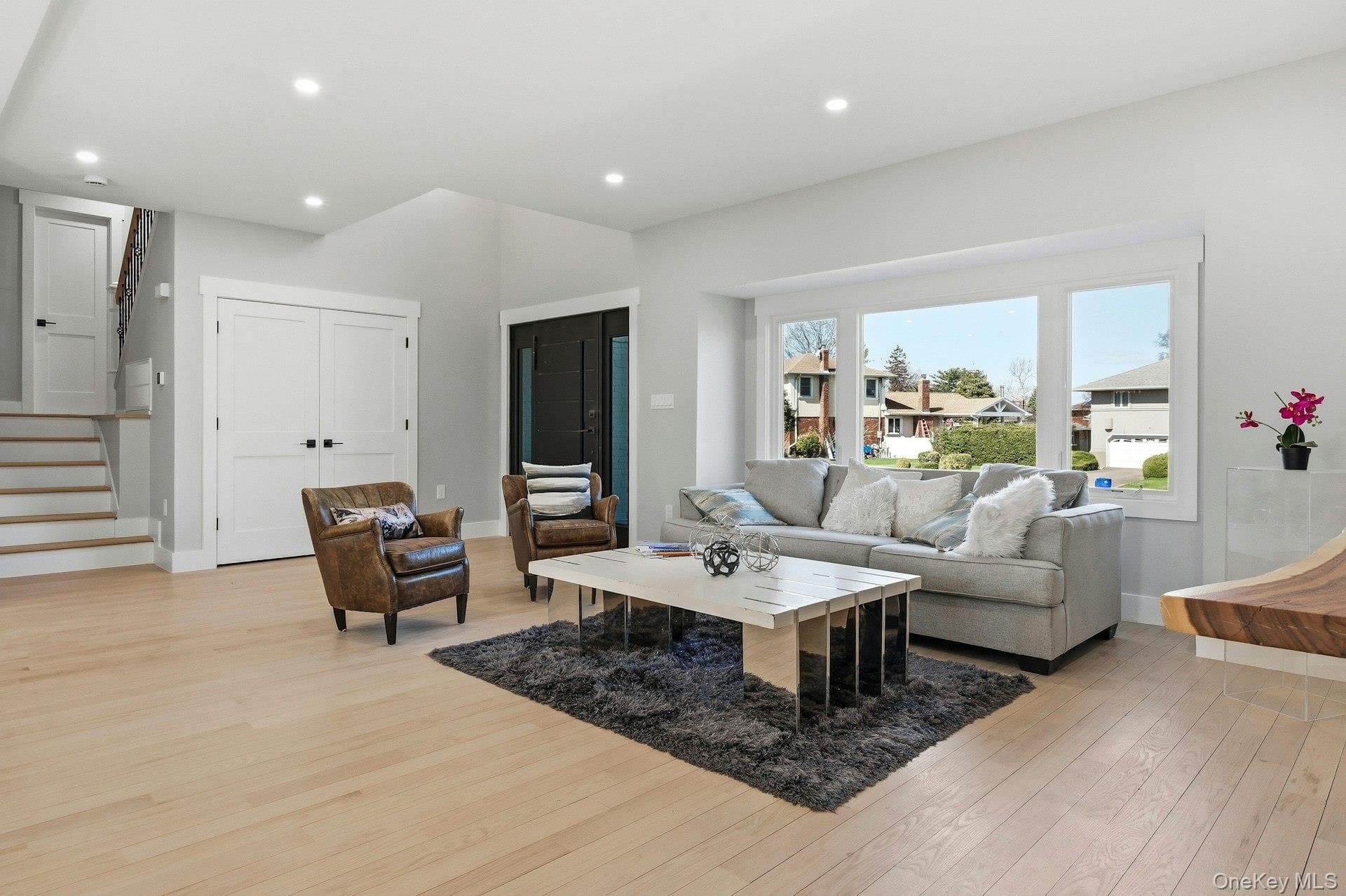 2040 Wellington Court thumbnail 14