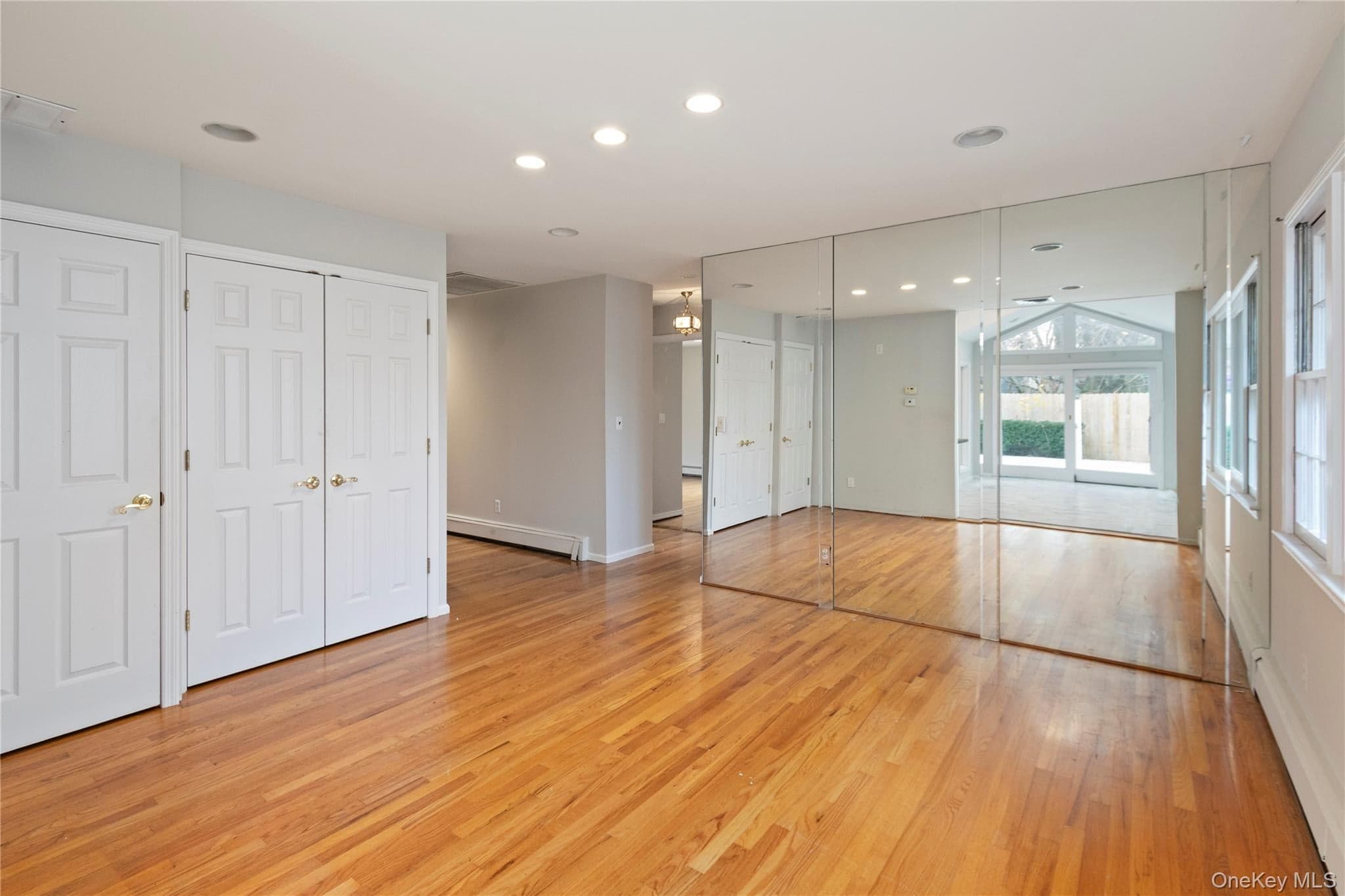 9 Oak Shore Drive thumbnail 10