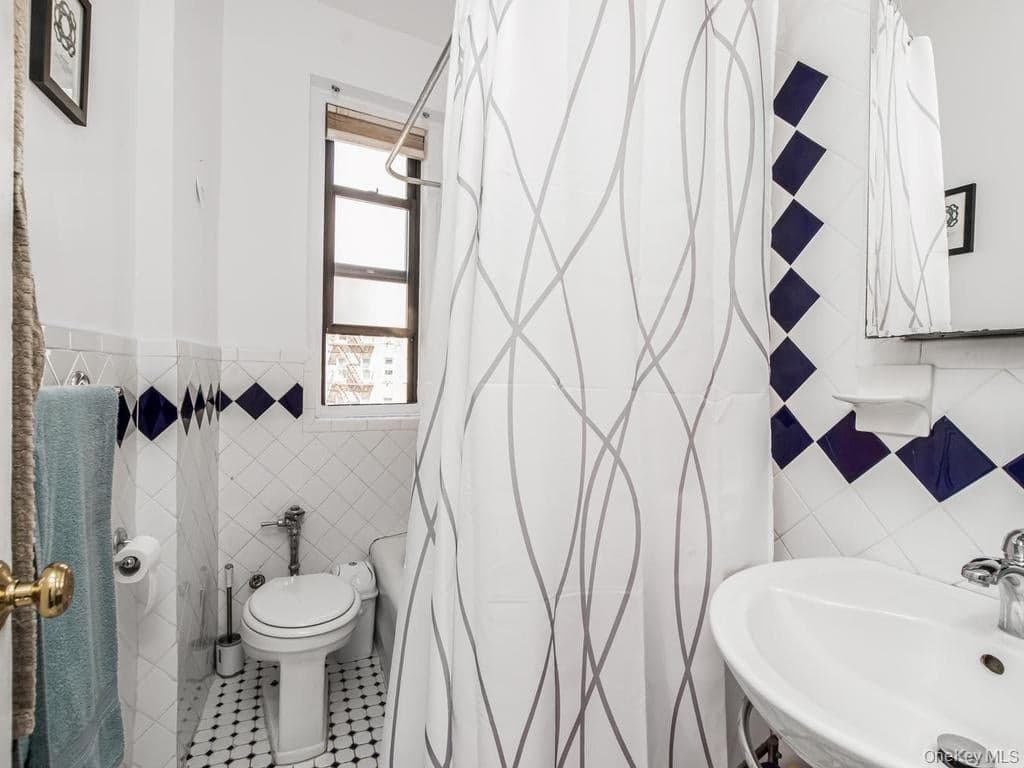 3875 Waldo Avenue Unit: 9R thumbnail 11