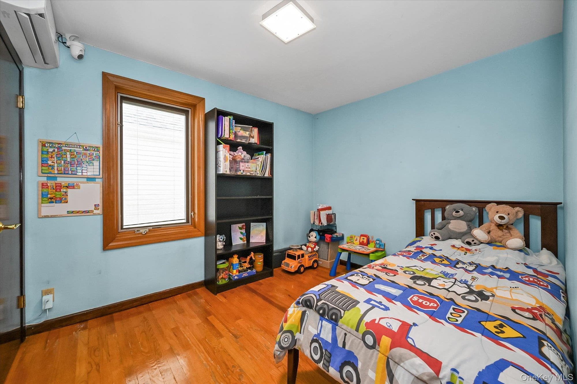 8023 169th Street thumbnail 13