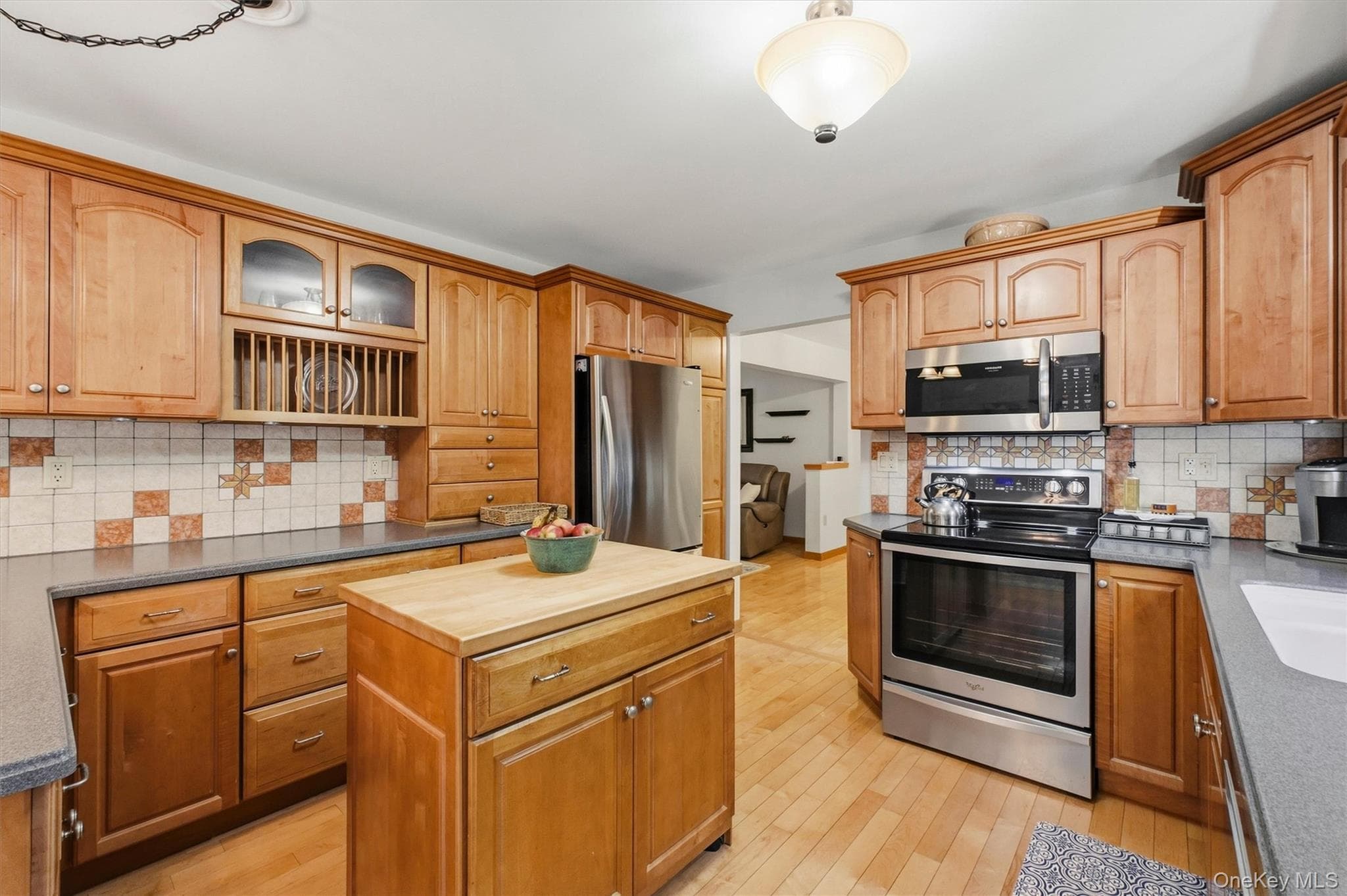 413 Sepasco Center Street thumbnail 16