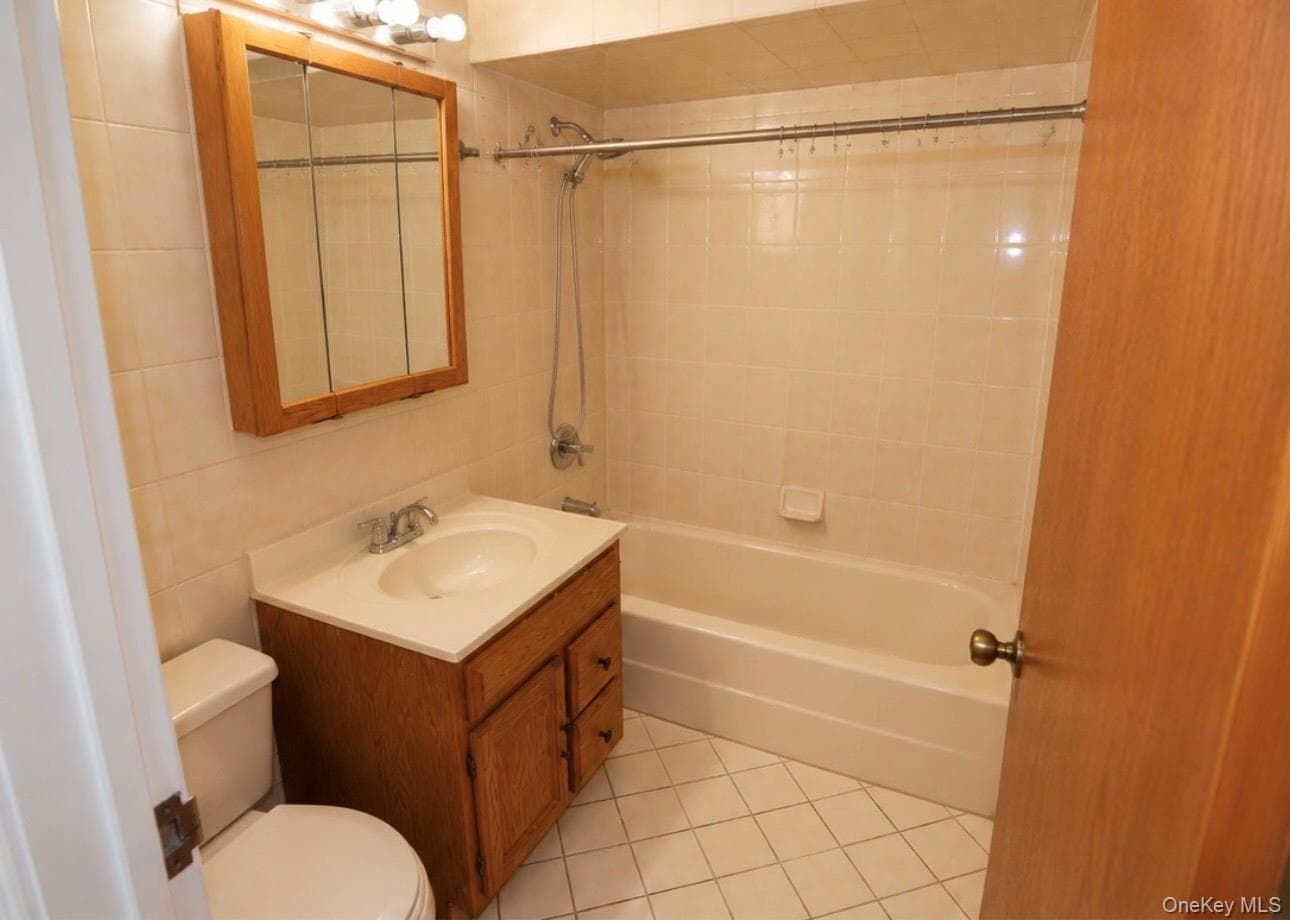 563 Ellsworth Avenue Unit: 3 thumbnail 8