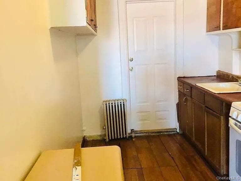 3228 61st Street thumbnail 7