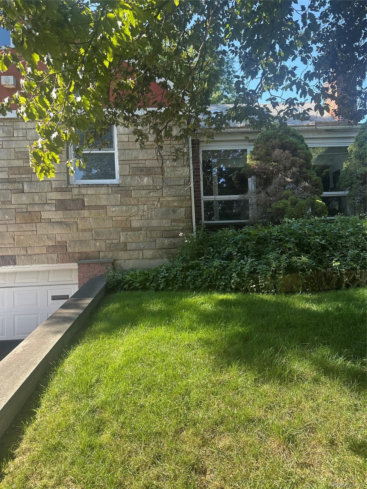 193-25 Keno Avenue thumbnail 3