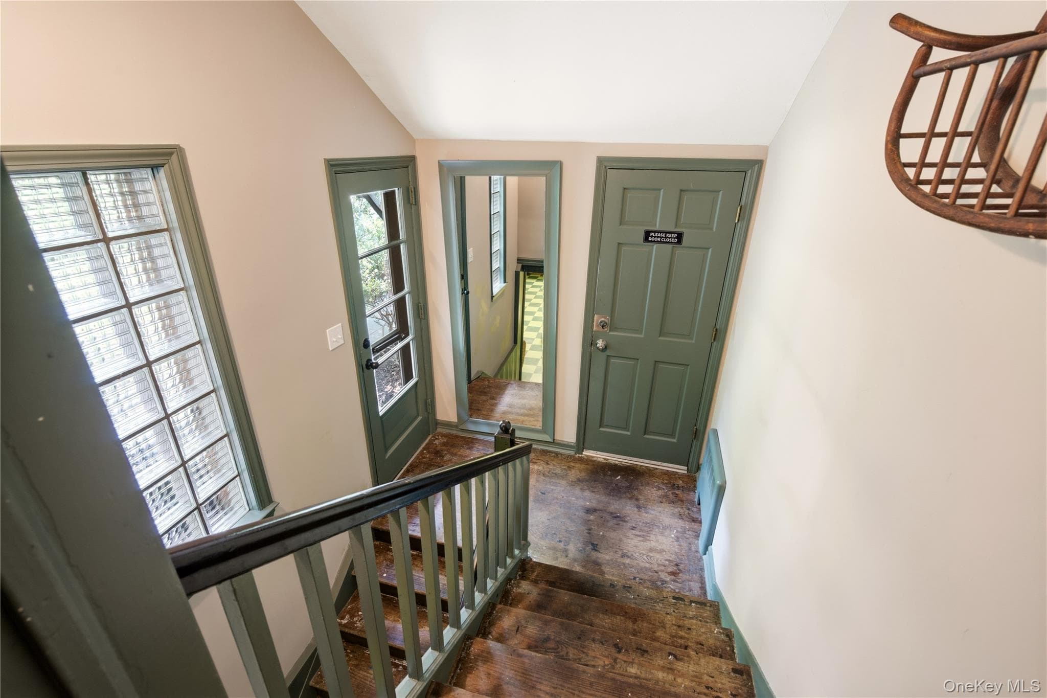 790 Bryant Avenue thumbnail 27
