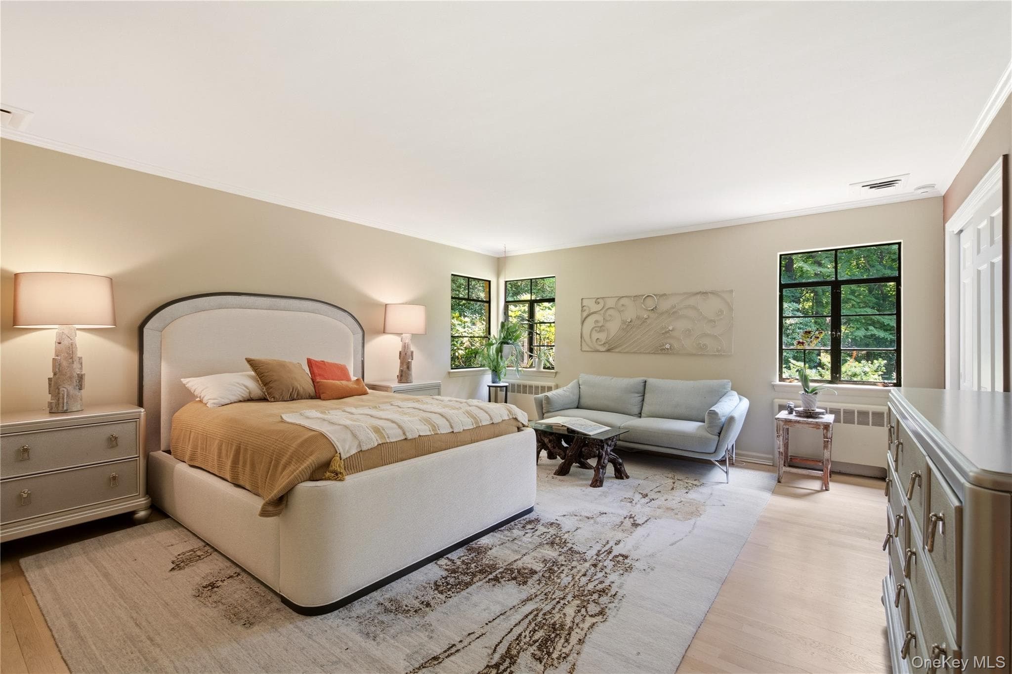 790 Bryant Avenue thumbnail 26