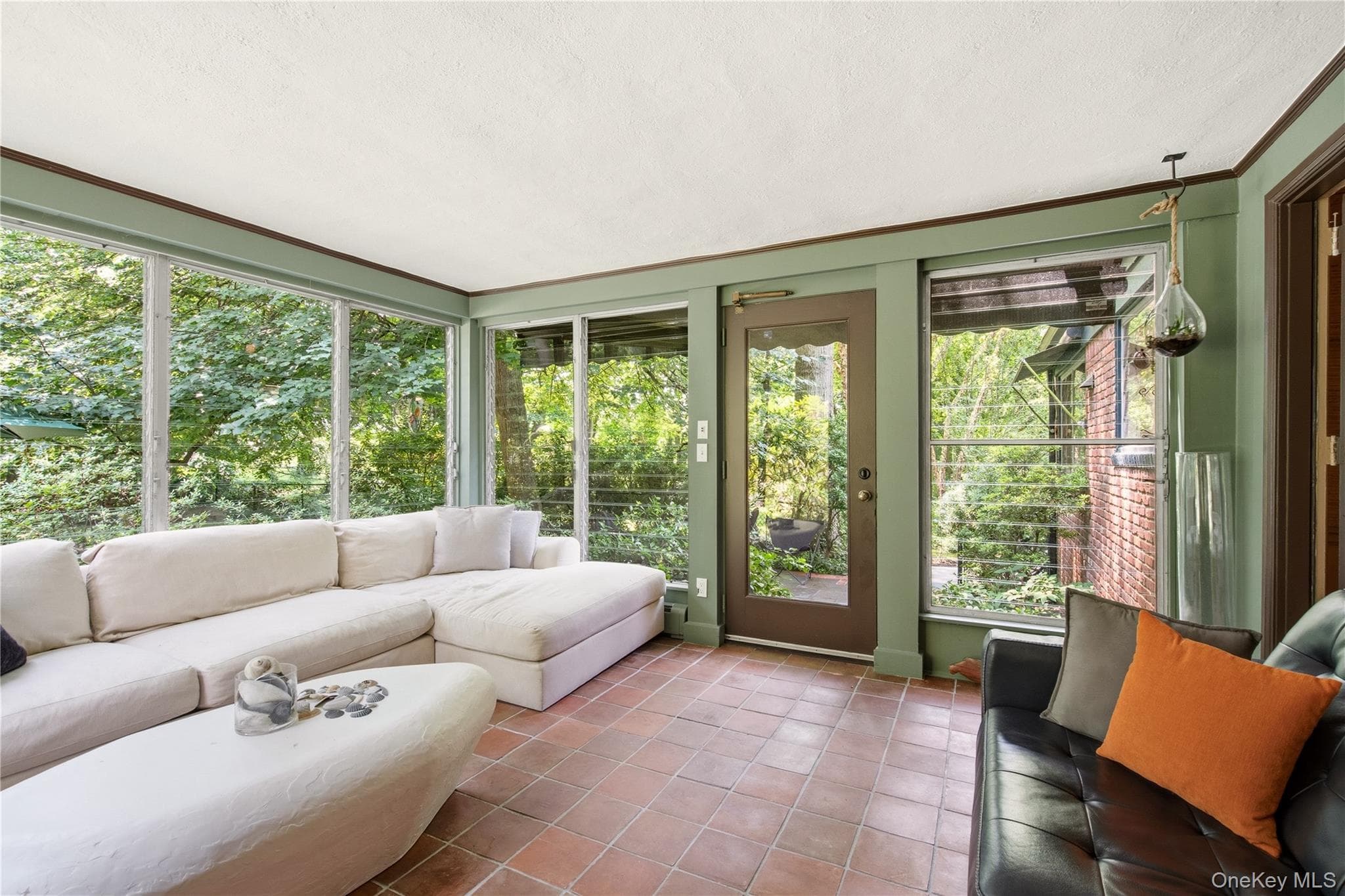 790 Bryant Avenue thumbnail 14