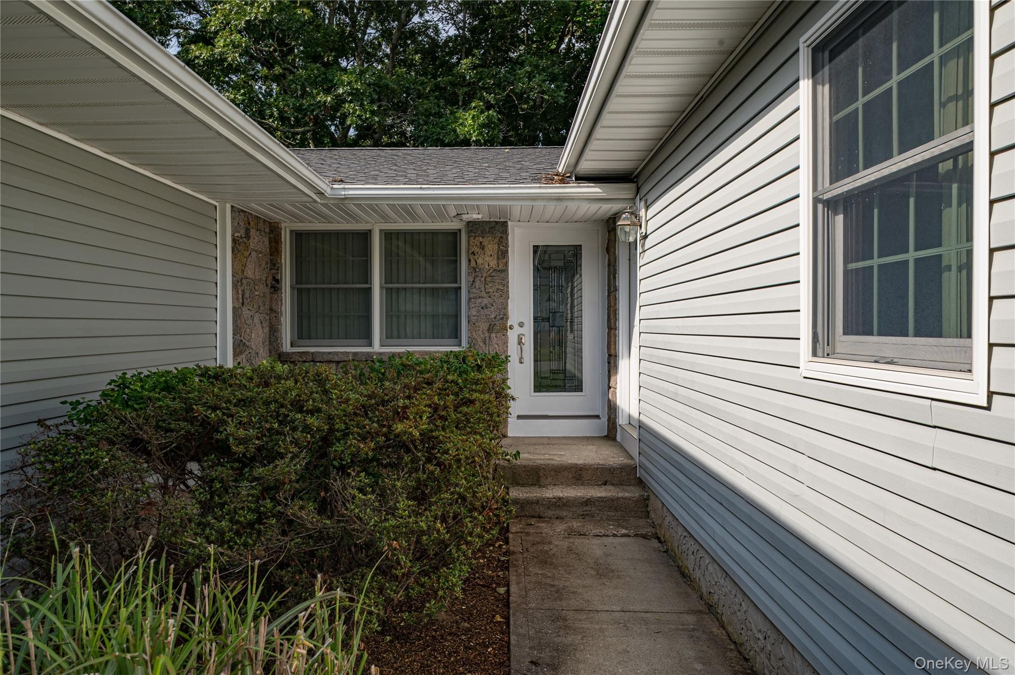 20 Valley Drive thumbnail 3