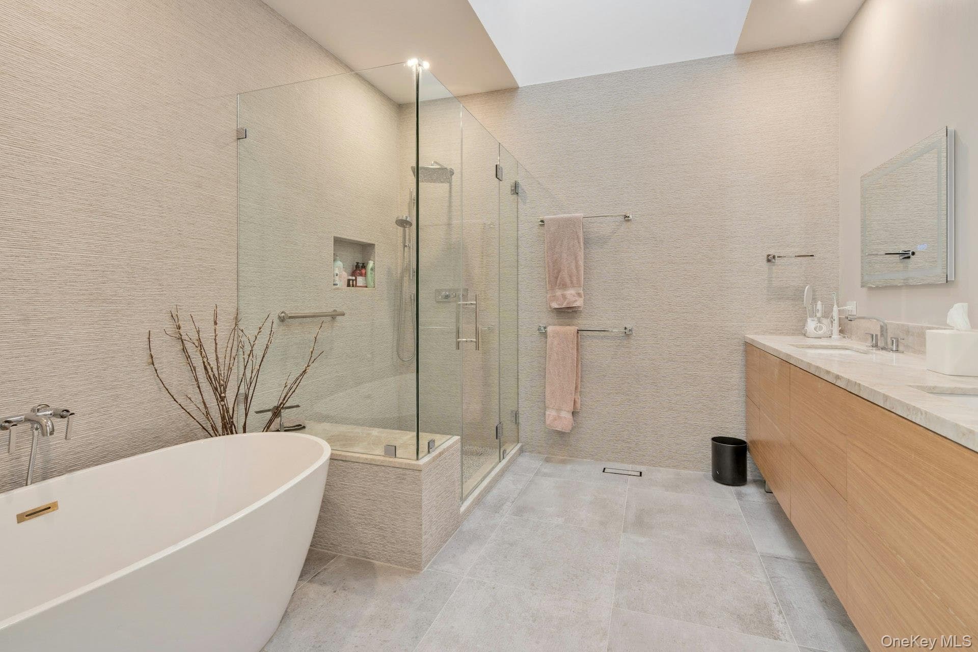 177 Gannet Court Unit: Belaire thumbnail 8