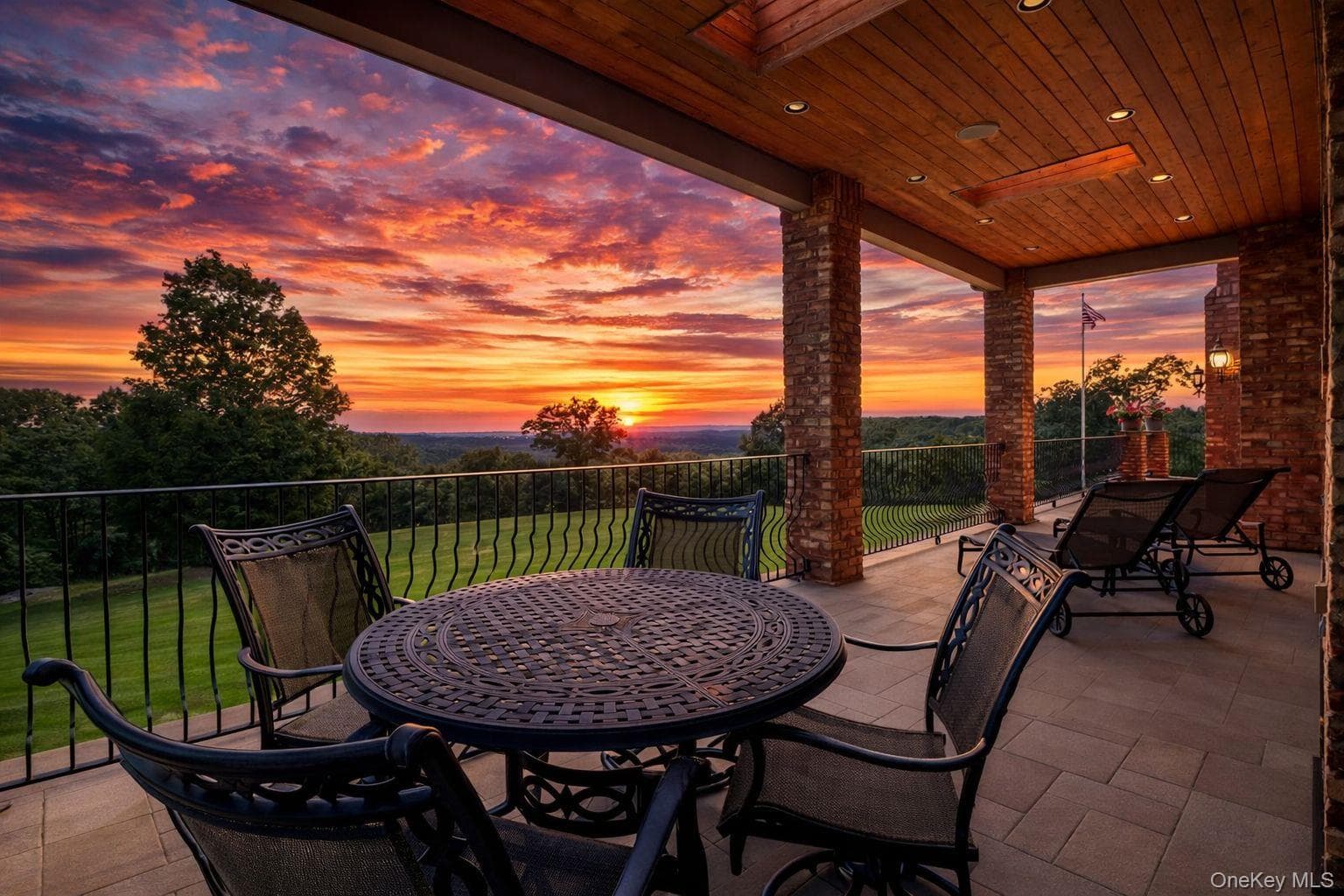 16 Reynwood Drive thumbnail 40